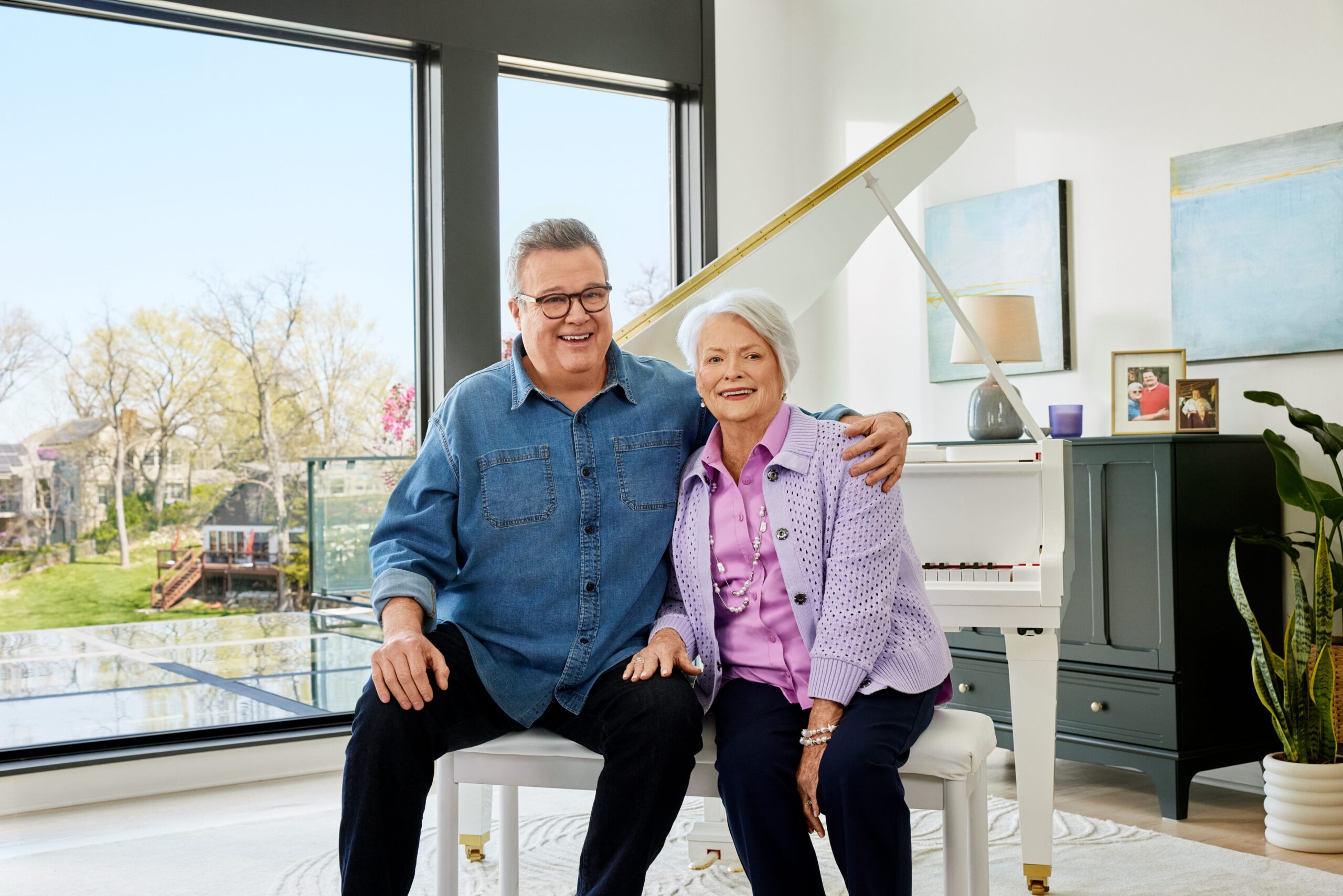 Eric Stonestreet, Modern Family, Cameron Tucker, Tip 2 diyabet, Mounjaro, kilo kaybı, Eli Lilly, ilaç, stigmatizasyon, sağlık, Oprah Winfrey, ünlü, diyabet tedavisi, kan şekeri, kilo verme ilacı, sağlık yolculuğu, oyuncu, röportaj, USA TODAY, Keeping It Together, sağlık haberleri, ilaç tartışması, sosyal medya eleştirisi, pozitif vücut, öz saygı, sağlık farkındalığı, diyabet farkındalığı
