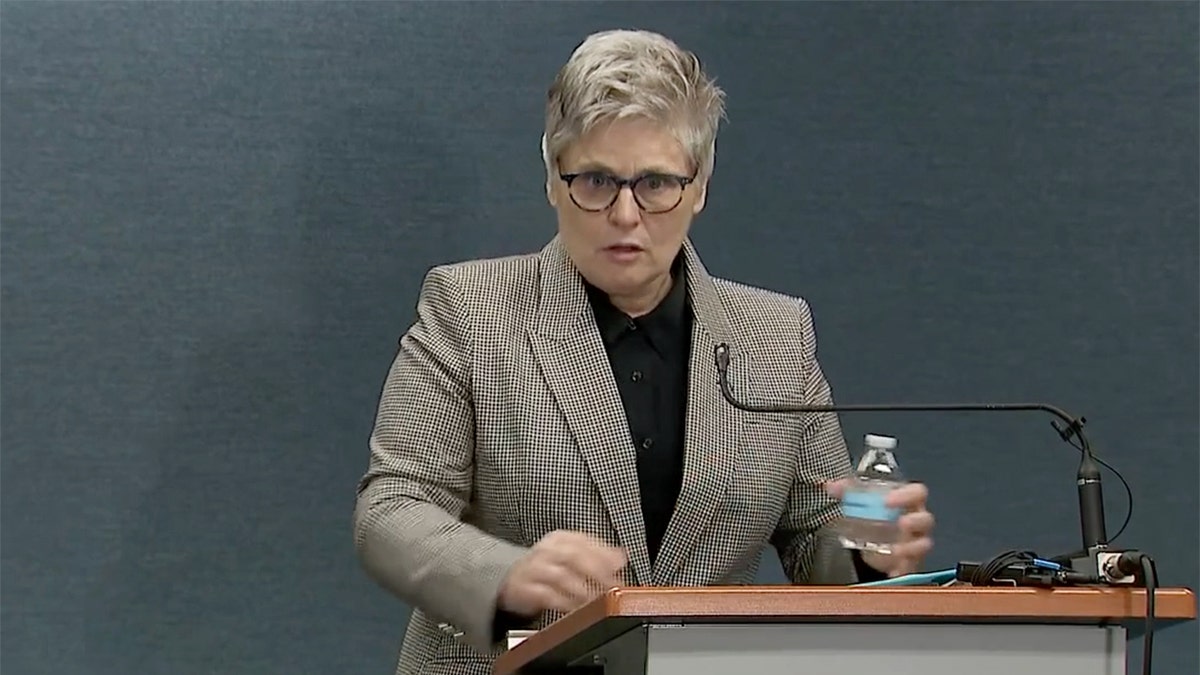 Adalet Bakanlığı, Hennepin County Savcısı, Mary Moriarty, ırk, plea anlaşmaları, ceza adaleti, sivil haklar soruşturması, ayrımcılık, George Floyd, Black Lives Matter, George Soros, Tim Walz, Tesla vandalizmi
