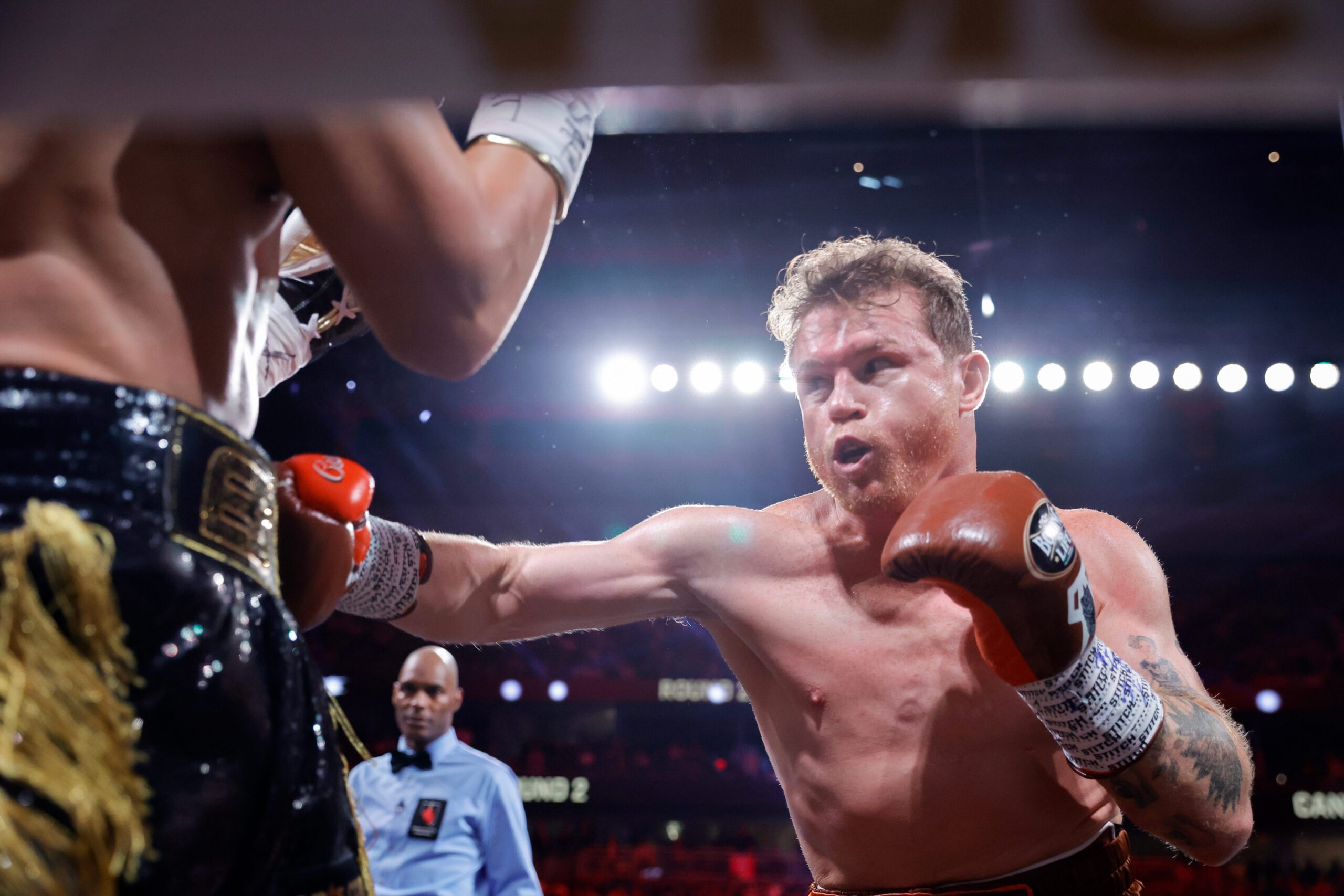 Canelo Alvarez, William Scull, boks, süper orta siklet, şampiyonluk, nakavt, bahis oranları, DAZN PPV, canlı yayın, Riyadh, Suudi Arabistan, USA TODAY, Vladimir Shishkin, Caleb Plant, boks maçı, boks haberleri
