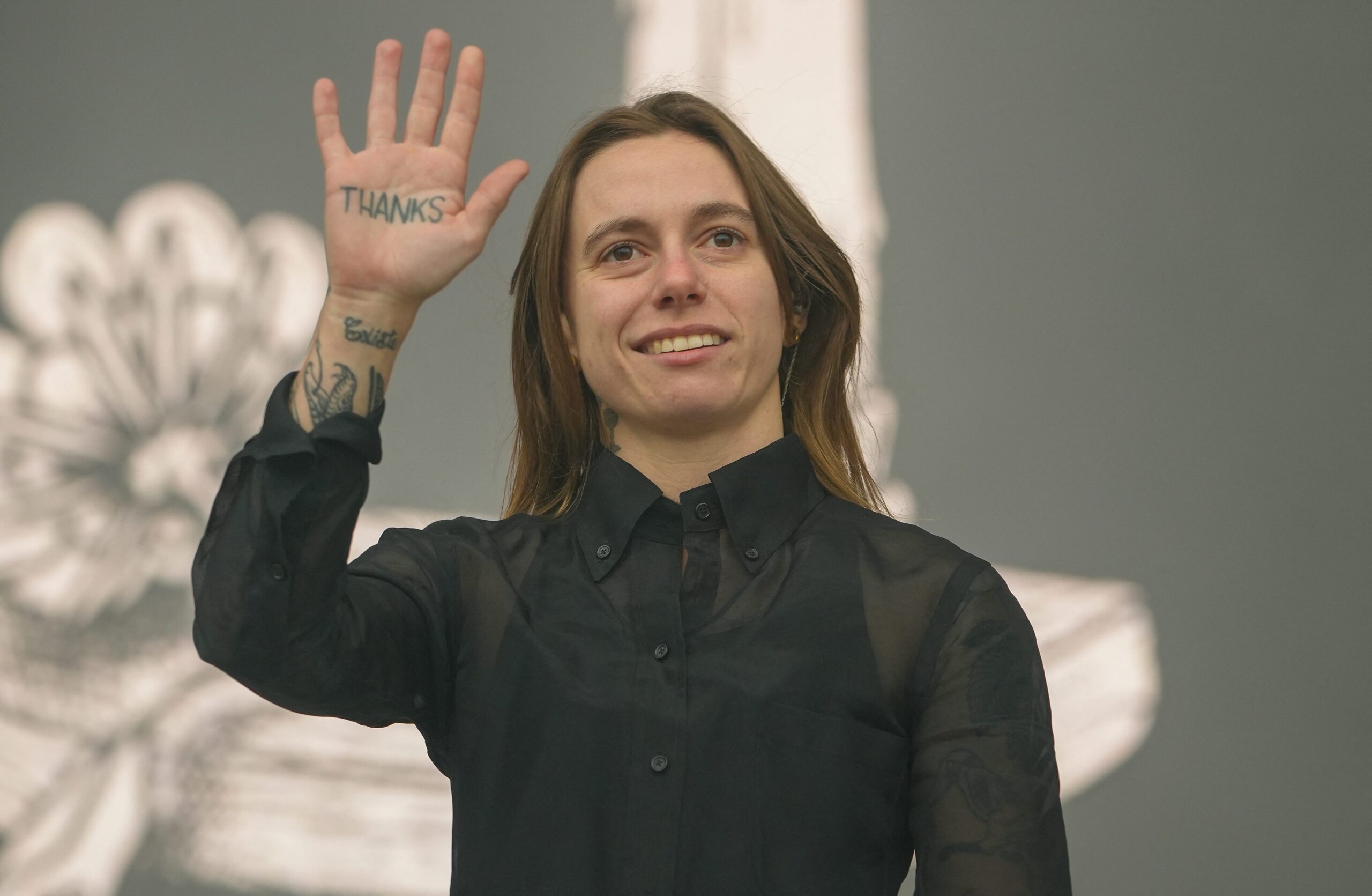 Julien Baker, Boygenius, Torres, Mackenzie Ruth Scott, Send a Prayer My Way Tour, sağlık sorunları, konser iptali, müzik, country müzik, Phoebe Bridgers, Lucy Dacus, Grammy ödülleri, mola, concussion, Rolling Stone, The Daily Show, Sprained Ankle, albüm, röportaj, COVID-19 pandemisi, Tennessee, Georgia

