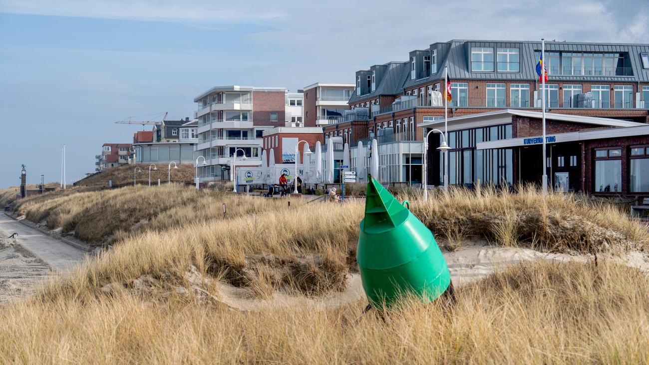 Wangerooge, Belediye Başkanı, İş İlanı, Ostfriesland, Kuzey Denizi Adası, Yerel Seçimler, CDU, SPD, Yeşiller, Aday Arama, Fachkräftemangel, Uzman Eksikliği, Leuchtturmwärter, Deniz Feneri Bekçisi, Almanya
