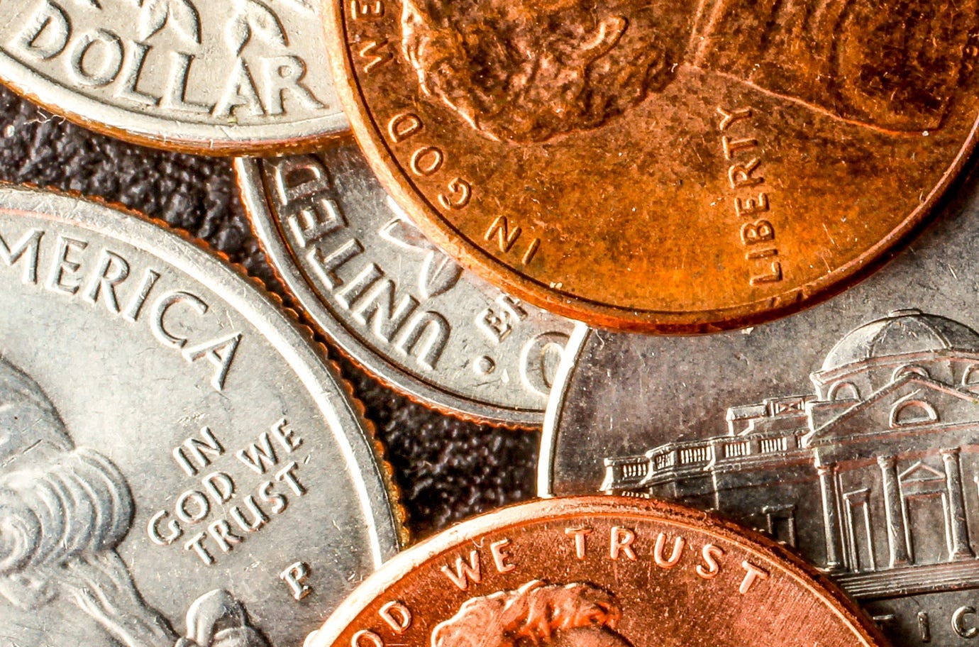 Madeni para, bozuk para, Coinstar, Kevin McColly, nakit, ödeme, Federal Rezerv, kuruş, nikel, para koleksiyonu, madeni para kıtlığı, nakitsiz toplum, Common Cents Act, Kirsten Gillibrand, geri dönüşüm, banka, kredi birliği, harcama, tasarruf, finans, kişisel finans, yatırım, madeni para toplama makinesi, NerdWallet, Bankrate, Ted Rossman, bakır, çinko, metal, hediye kartı, mobil ödeme, temassız kredi kartı, enflasyon, ekonomi, Amerika, ABD, New York Times
