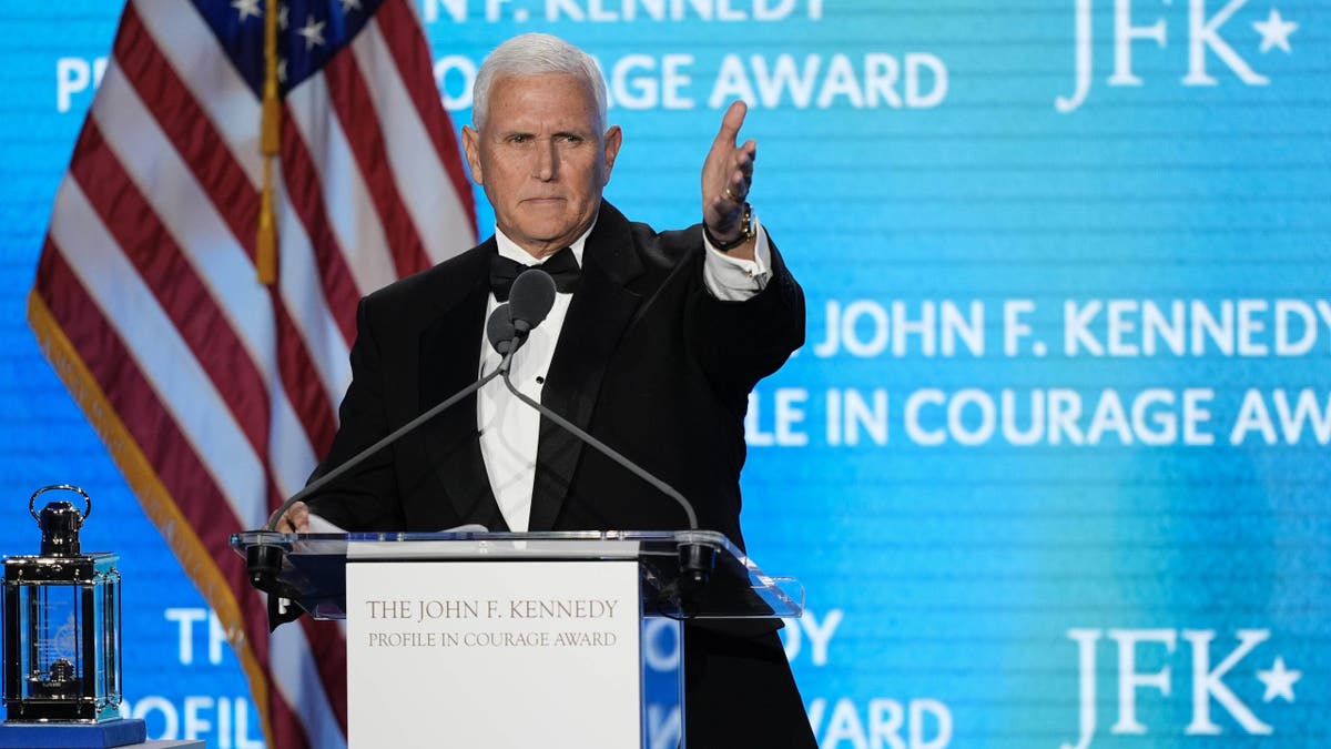 Mike Pence, John F. Kennedy Profile in Courage Award, Donald Trump, 2020 presidential election, January 6 Capitol attack, Electoral College certification, Caroline Kennedy, Fox News, Vice President, Republican Party, 2024 election, Ukraine, Conservative, Constitution, duty, courage, political differences, Trump tariffs, foreign policy, rare Republican critic
