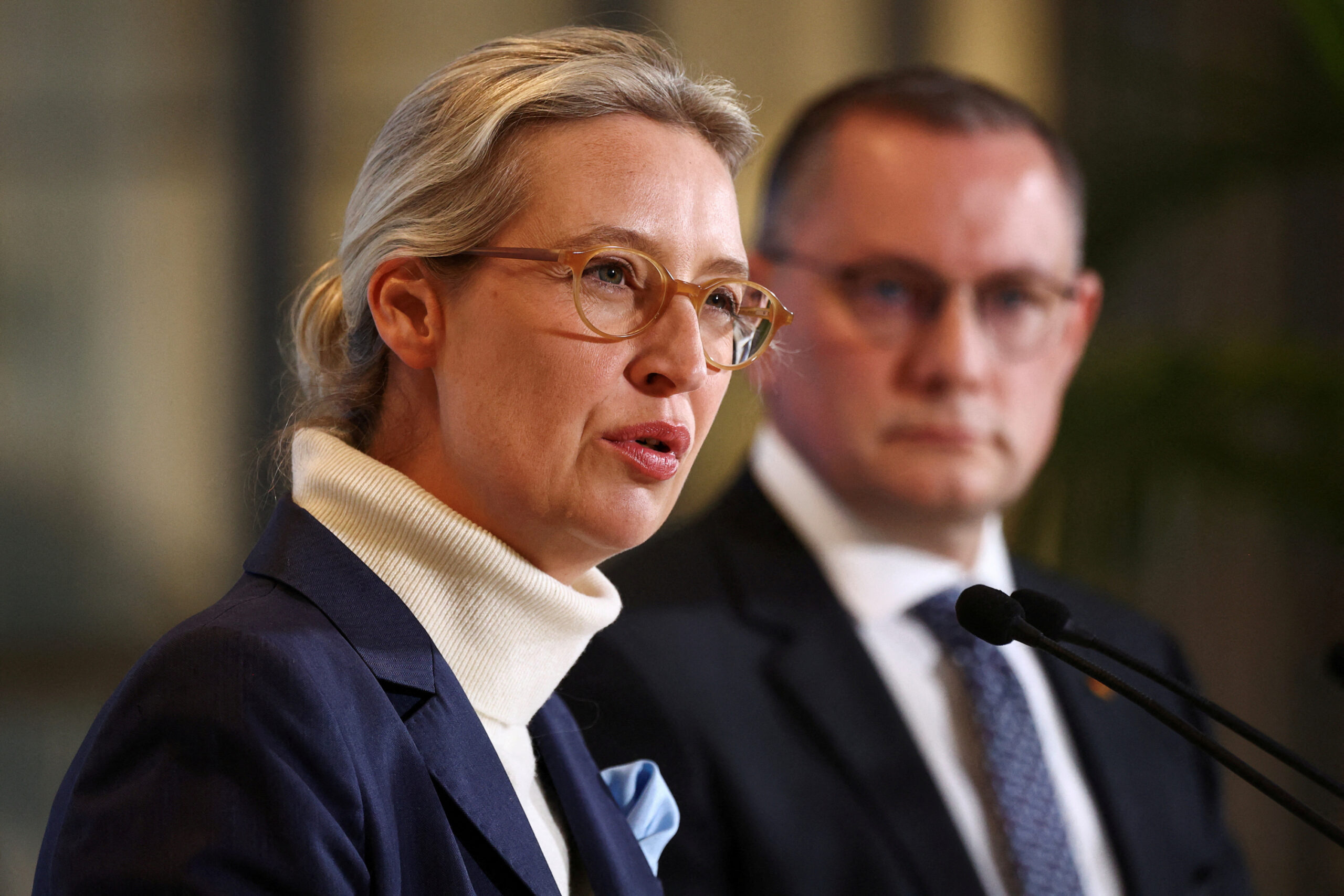 Almanya, AfD, Alternatif für Deutschland, aşırı sağ, seçim, Friedrich Merz, şansölye, Bundestag, Alice Weidel, yeni seçimler, hükümet, siyaset
