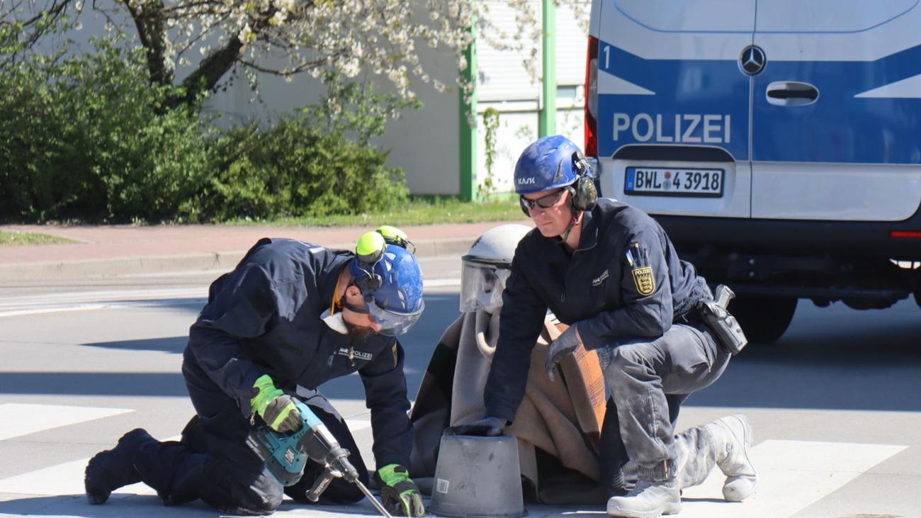 Leimen, Rhein-Neckar-Kreis, Heidelberg Materials, End Cement, Zementhandel, Protest, Blockade, Sachbeschädigung, CO2-Ausstoß, nachhaltige Baustoffe, Strafanzeige, Strafbefehl
