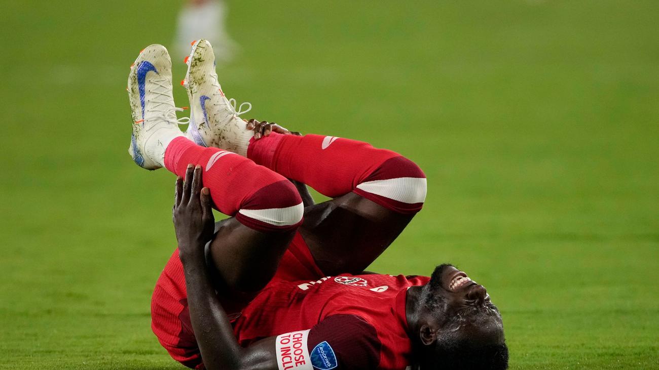 Alphonso Davies, sakatlık, rehabilitasyon, Bayern Münih, diz sakatlığı, çapraz bağ yırtığı, kıkırdak hasarı, geri dönüş, mental sağlık, futbol, Bundesliga
