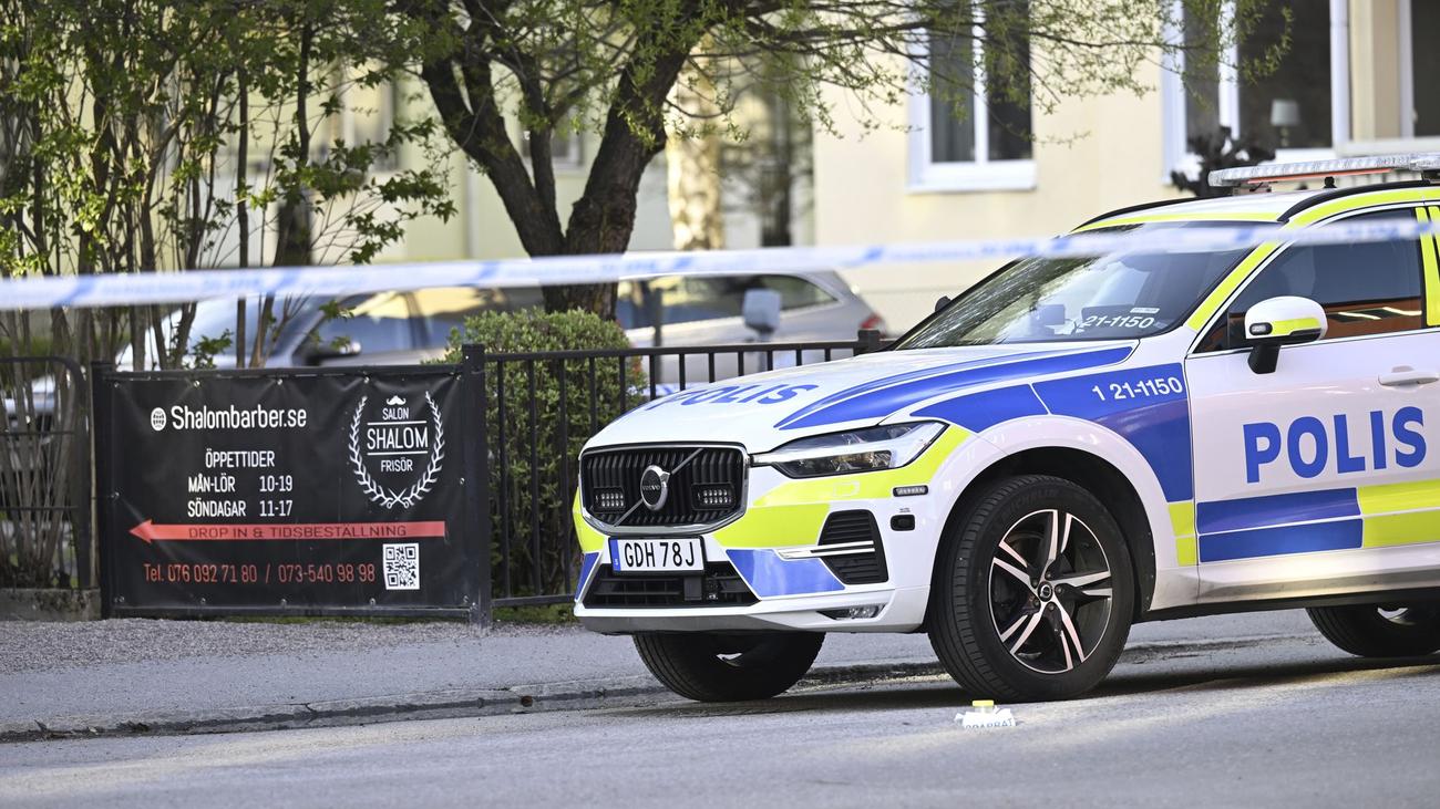 Uppsala, cinayet, İsveç, soruşturma, çete, suç, tutuklama, cinayet zanlısı, yardim ve yataklık, reşit olmayan, adli soruşturma, saç salonu, Uppsala cinayetleri, çete savaşı, İsveç suç örgütleri, İsveç'te suç
