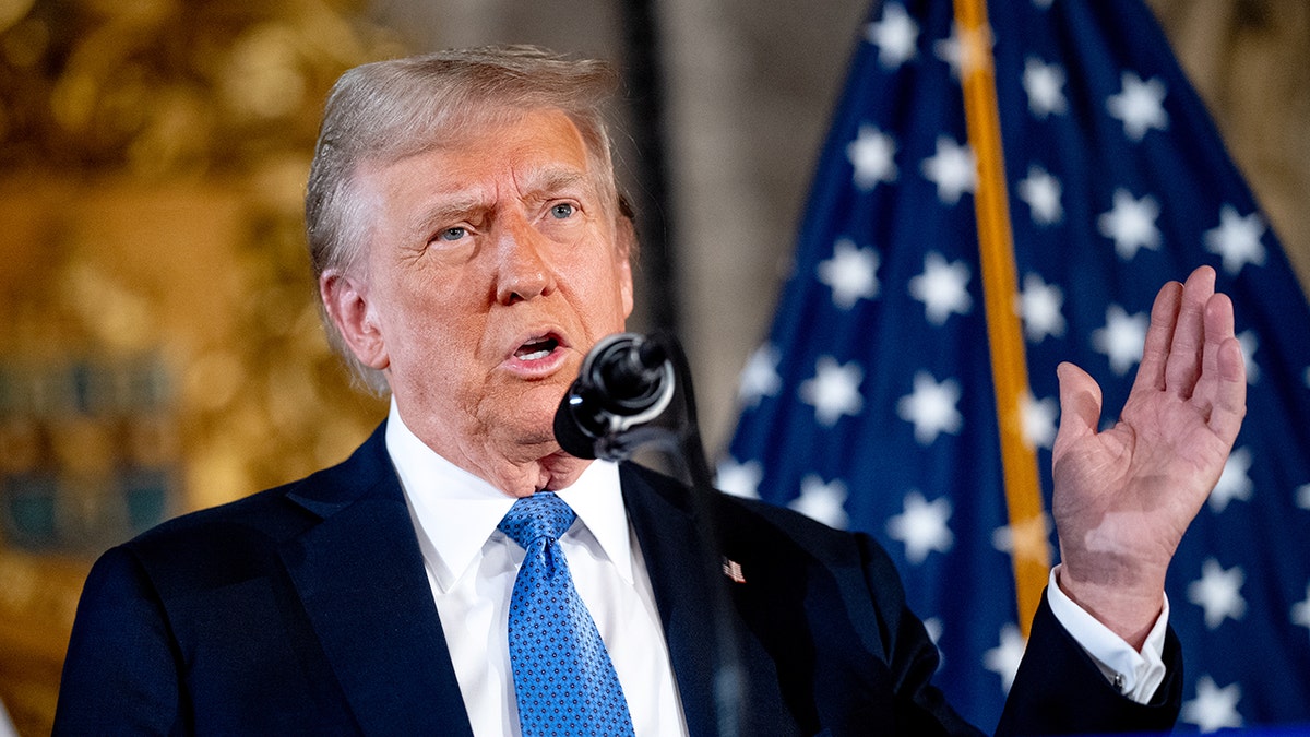 Donald Trump, kazanç fonksiyonu araştırması, Çin, Wuhan Viroloji Enstitüsü, EcoHealth Alliance, COVID-19, laboratuvar sızıntısı, federal fonlar, biyogüvenlik, biyolojik araştırma, halk sağlığı, ulusal güvenlik, yönetmelik emri, virüs manipülasyonu
