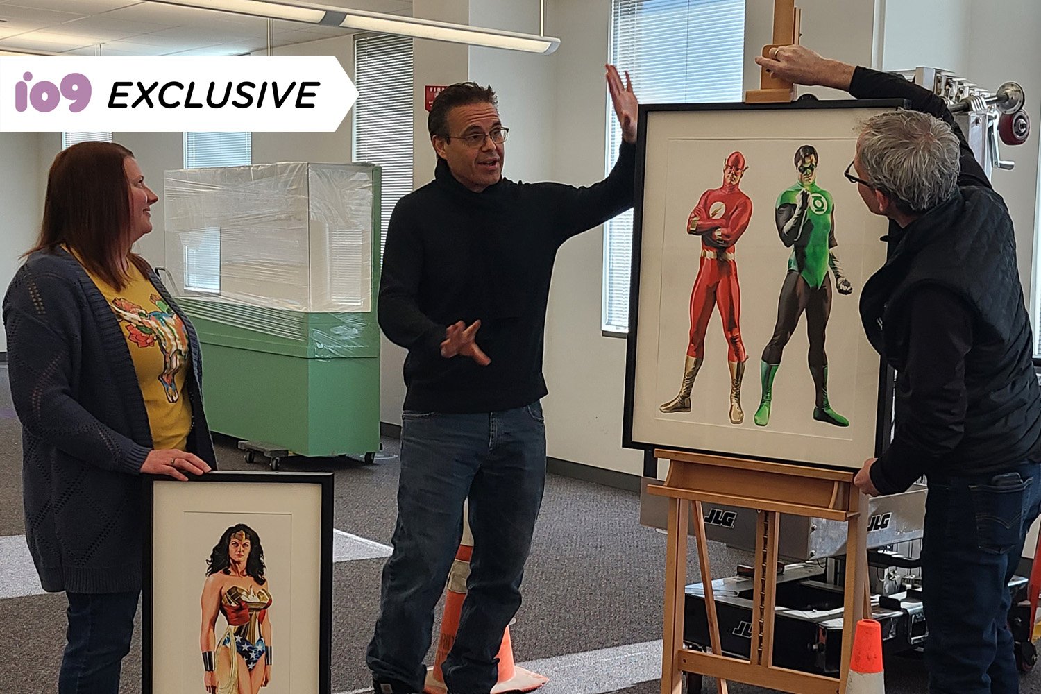 Alex Ross, Çizgi Roman Sanatçısı, Kahramanlar ve Kötüler, Dunn Müzesi, Sergi, Marvelocity, Marvel, DC, Orijinal Sanat, Çizgi Roman, Süper Kahramanlar, Alex Ross: Kahramanlar ve Kötüler, 2025, 2026, Illinois, Sanat Sergisi, Çizgi Roman Kapağı, Alex Ross Röportajı, io9, Özel Haber, A Night With Alex Ross, Önizleme Gecesi.
