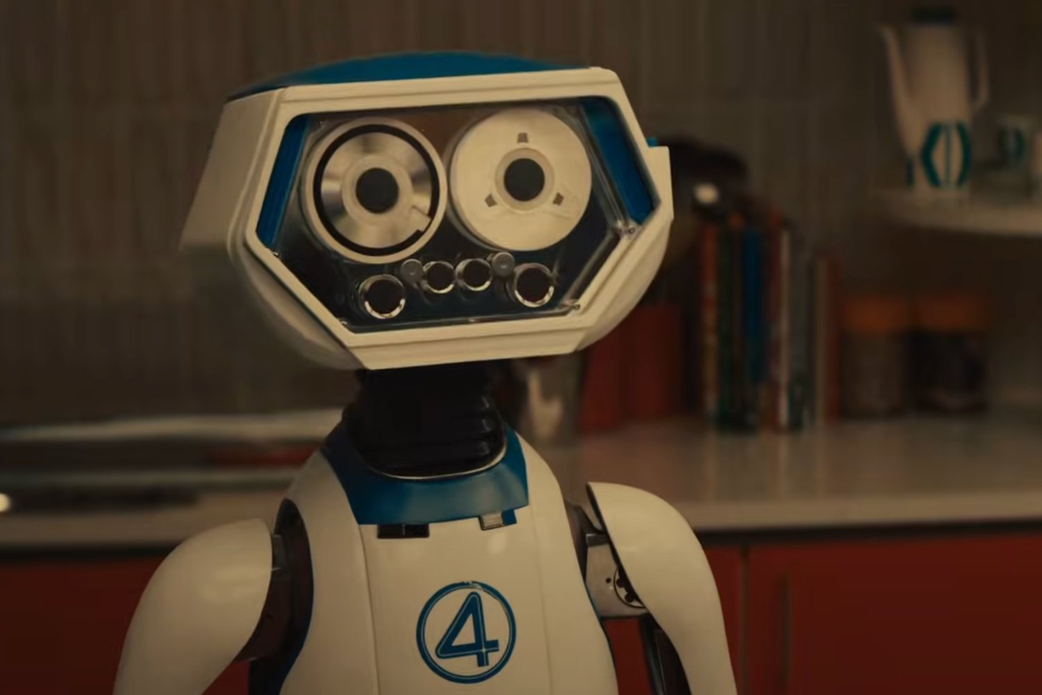 Fantastik Dörtlü, Marvel Sinematik Evreni, MCU, Pedro Pascal, Vanessa Kirby, Joseph Quinn, Ebon Moss-Bachrach, Matt Shakman, Herbie, robot, bilim kurgu, süper kahraman, film, fragman, Empire dergisi, Alistair Williams, Matthew Wood, 25 Temmuz, gösterime giriş, uzay görevi, özel güçler, Aile, Reed Richards, Sue Storm, Thing, pratik efektler, görsel efektler, oyuncu kadrosu, yönetmen, röportaj, çocuk, Hamile, aksiyon, macera, çizgi roman uyarlaması,Türkçe, anahtar kelimeler.
