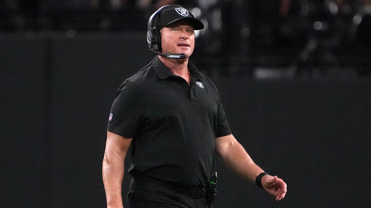 Jon Gruden, Nashville Kats, Arena Football League, AF1, Jeff Fisher, futbol, futbol ligi, sahibi, danışmanlık, profesyonel futbol, NFL, Las Vegas Raiders, e-postalar, tartışma, dava, Jay Gruden, Barstool Sports, spor, haberler
