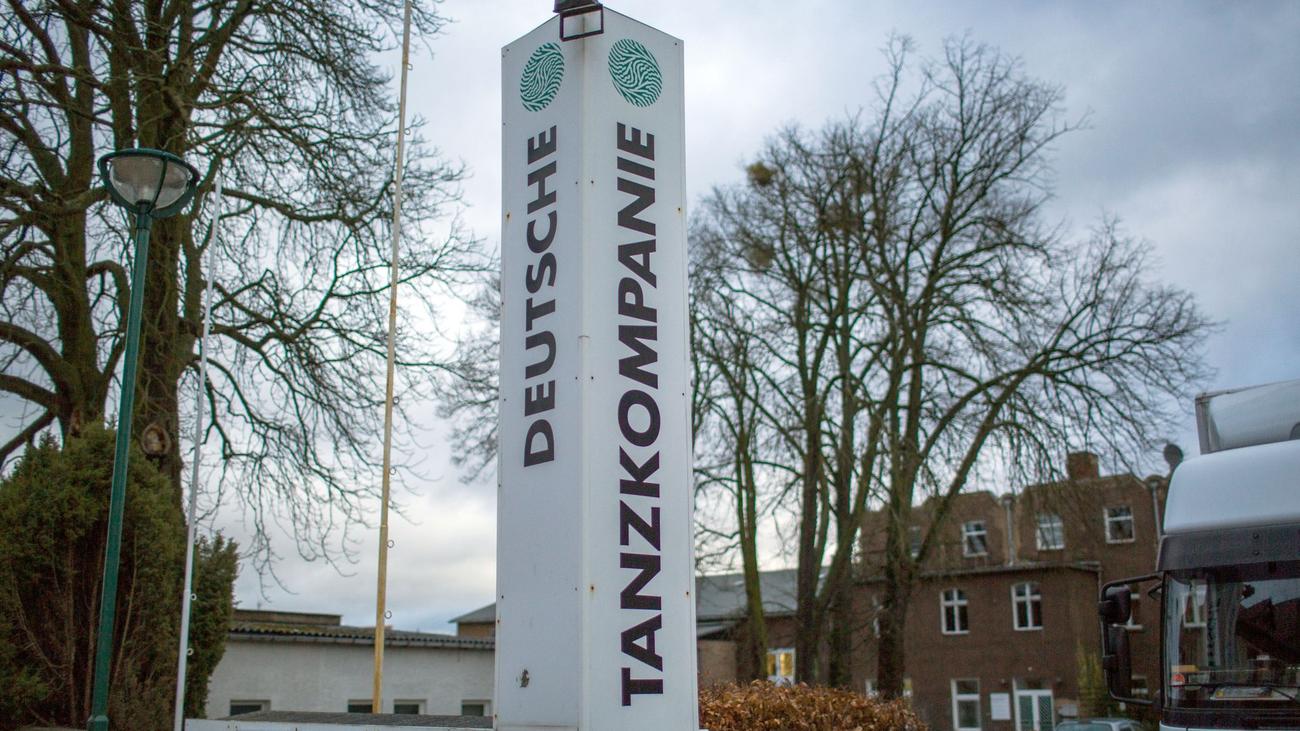 Alman Dans Topluluğu Neustrelitz, Bettina Martin, Mecklenburg-Vorpommern, Kültür Bakanlığı, Finansman, Kültürel Miras, Dans, Neustrelitz, Neubrandenburg, Mecklenburgische Seenplatte, Bütçe, Devlet Fonu, Koreografi, Elemanlar Döngüsü, Sanat
