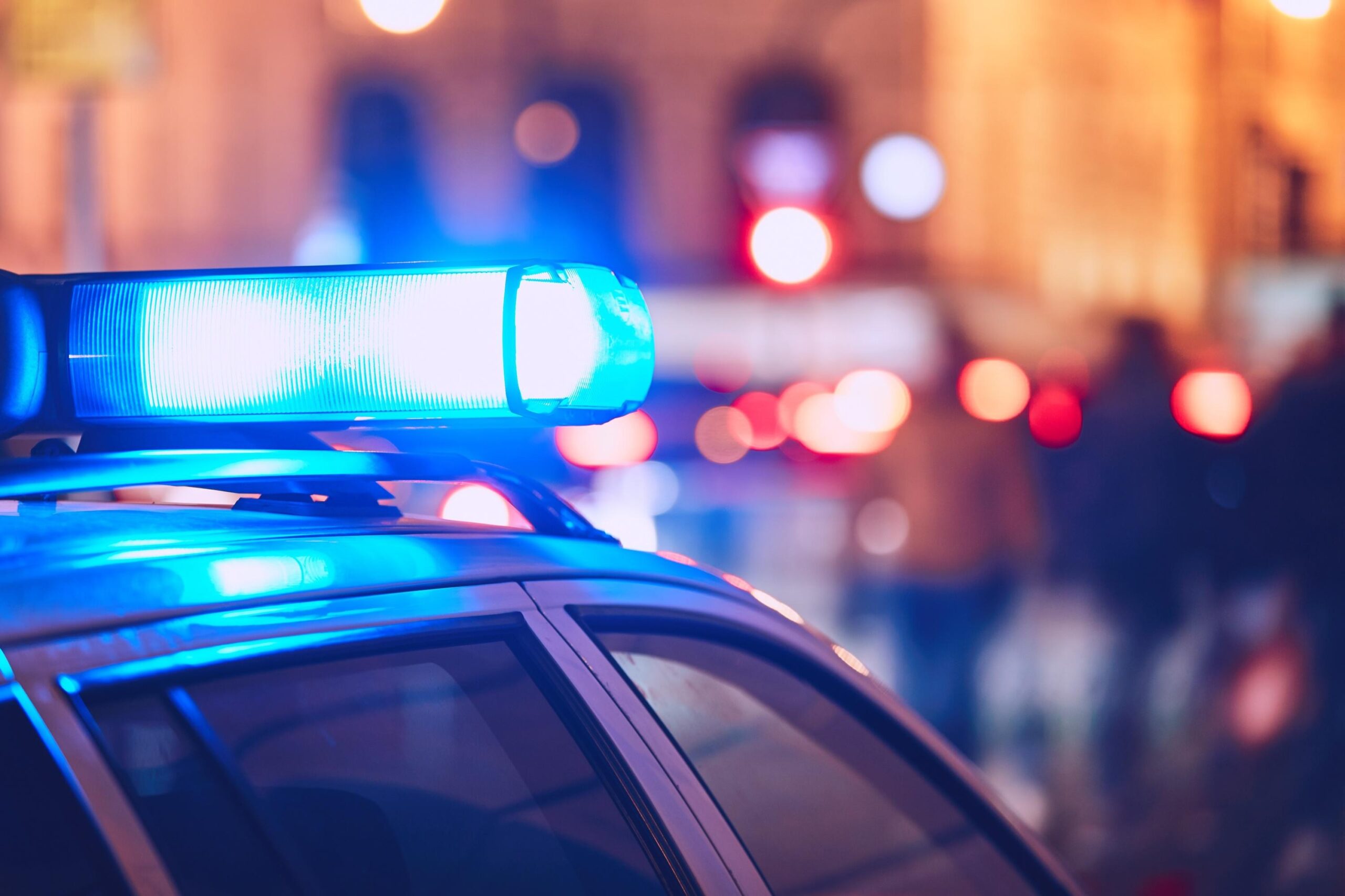 trafik cinayeti, trafik güvenliği, yasa tasarısı, meclis, Eric Pauget, ceza kanunu, trafik kazaları, cezalar, alkol, uyuşturucu, telefon kullanımı, hız aşımı, Pierre Palmade, Yannick Alléno, trafik suçu, trafik şiddeti, trafik güvenliğini artırma, yasal düzenleme, kaza mağdurları, hukuk, adalet
