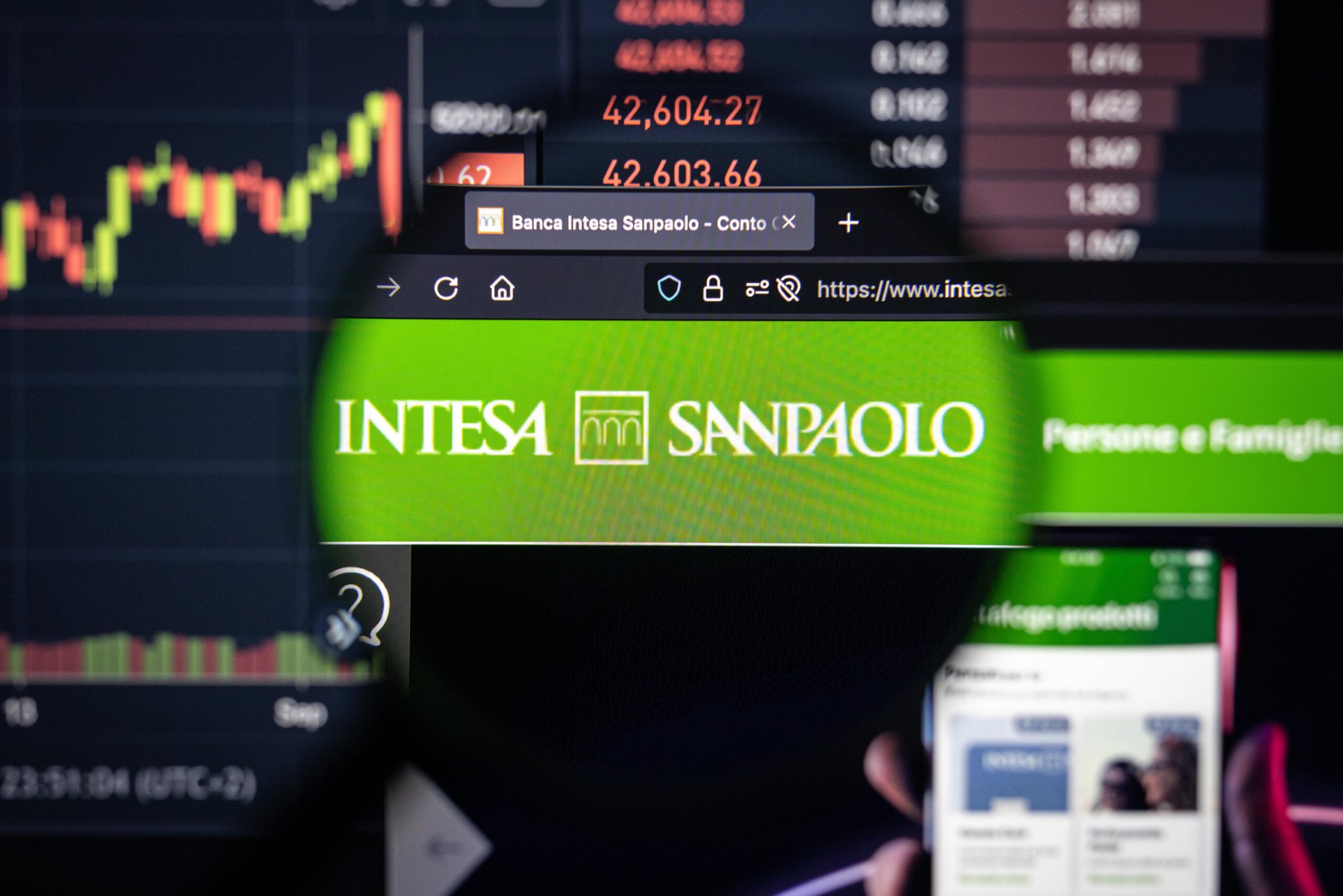 Intesa Sanpaolo, İtalya bankası, net kar, ilk çeyrek, finansal sonuçlar, analist beklentisi, faiz oranları, karlılık, 2024 performansı, bankacılık sektörü, İtalyan ekonomisi
