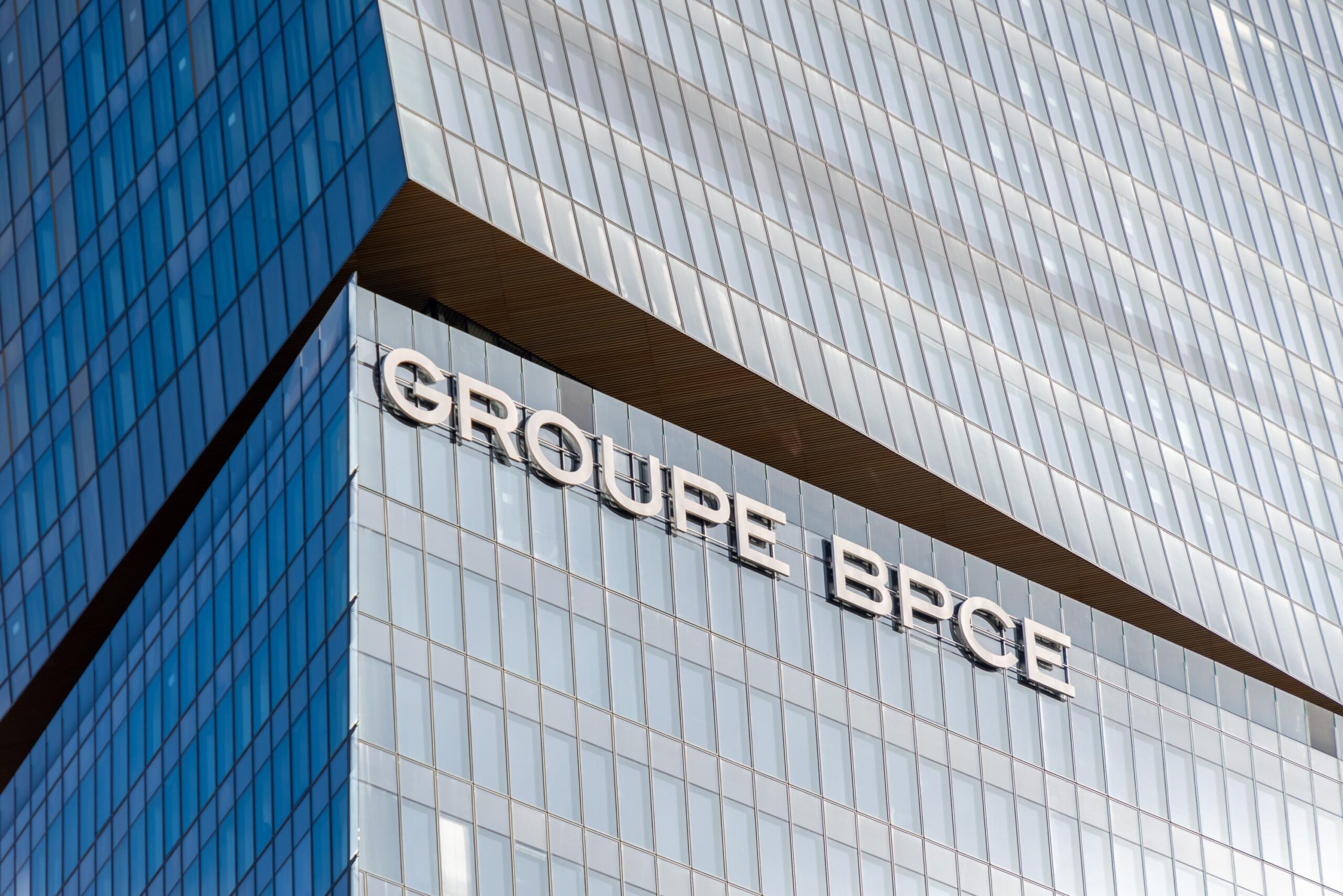 BPCE, Bankacılık Grubu, Kâr, Gelir, Finansal Performans, Vergi, Sürşarj, PNB, Net Bankacılık Geliri, Operasyonel Kâr, Bankacılık, Sigorta, Müşteri, Faiz Marjı, Küresel Finansal Hizmetler, Natixis, Kurumsal Bankacılık, Yatırım, Risk Maliyeti, Kredi, Ödenmemiş, Société Générale, SGEF, Ekipman Kiralama, BPCE Ekipman Çözümleri, Generali, Varlık Yönetimi, Birleşme, Satın Alma.
