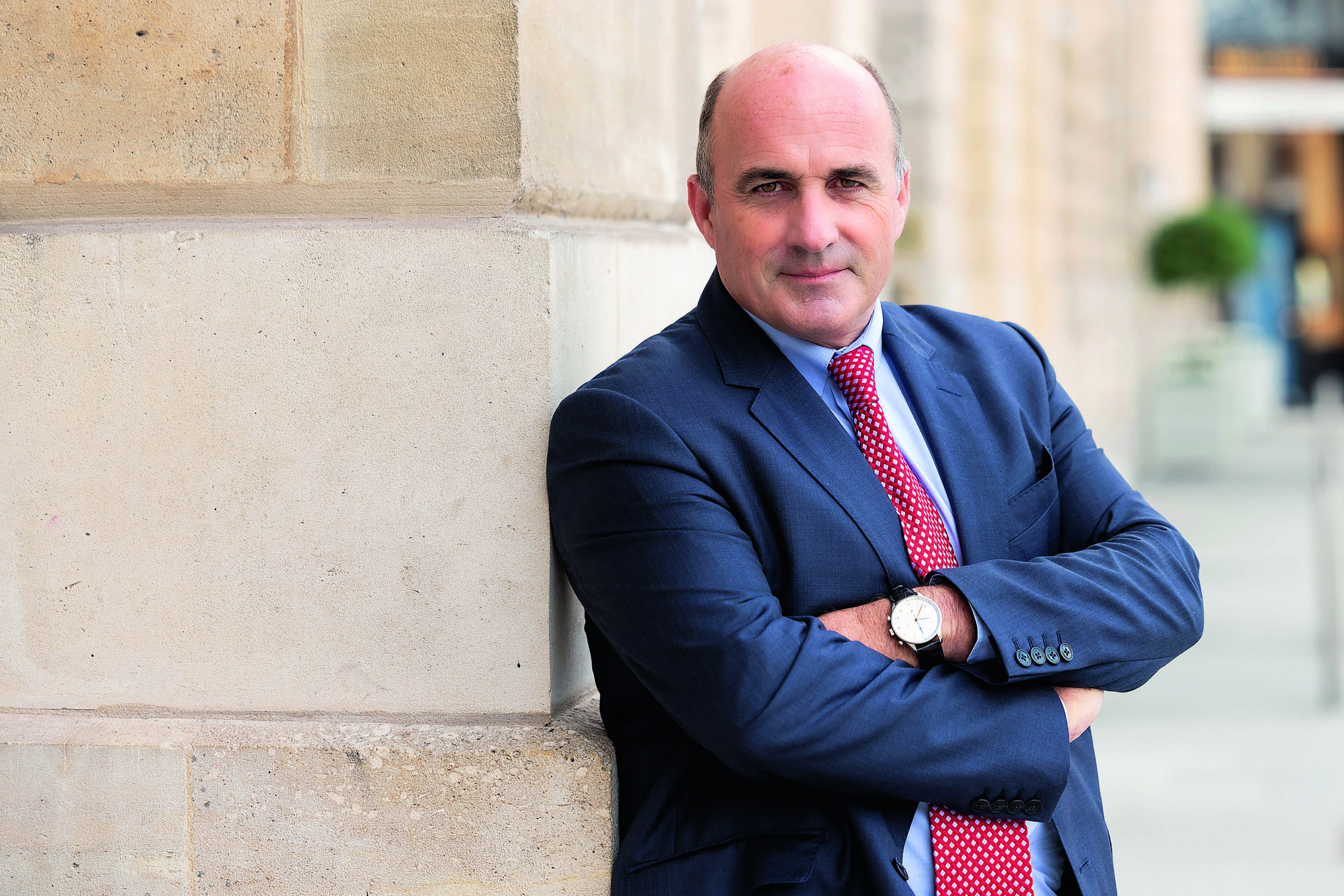 Frédéric Leroux, Carmignac, finans yönetimi, yatırım, Lille, Paris, CAPM, Capital Asset Pricing Model, Iéseg, finans piyasaları, portföy yönetimi, éminence grise
