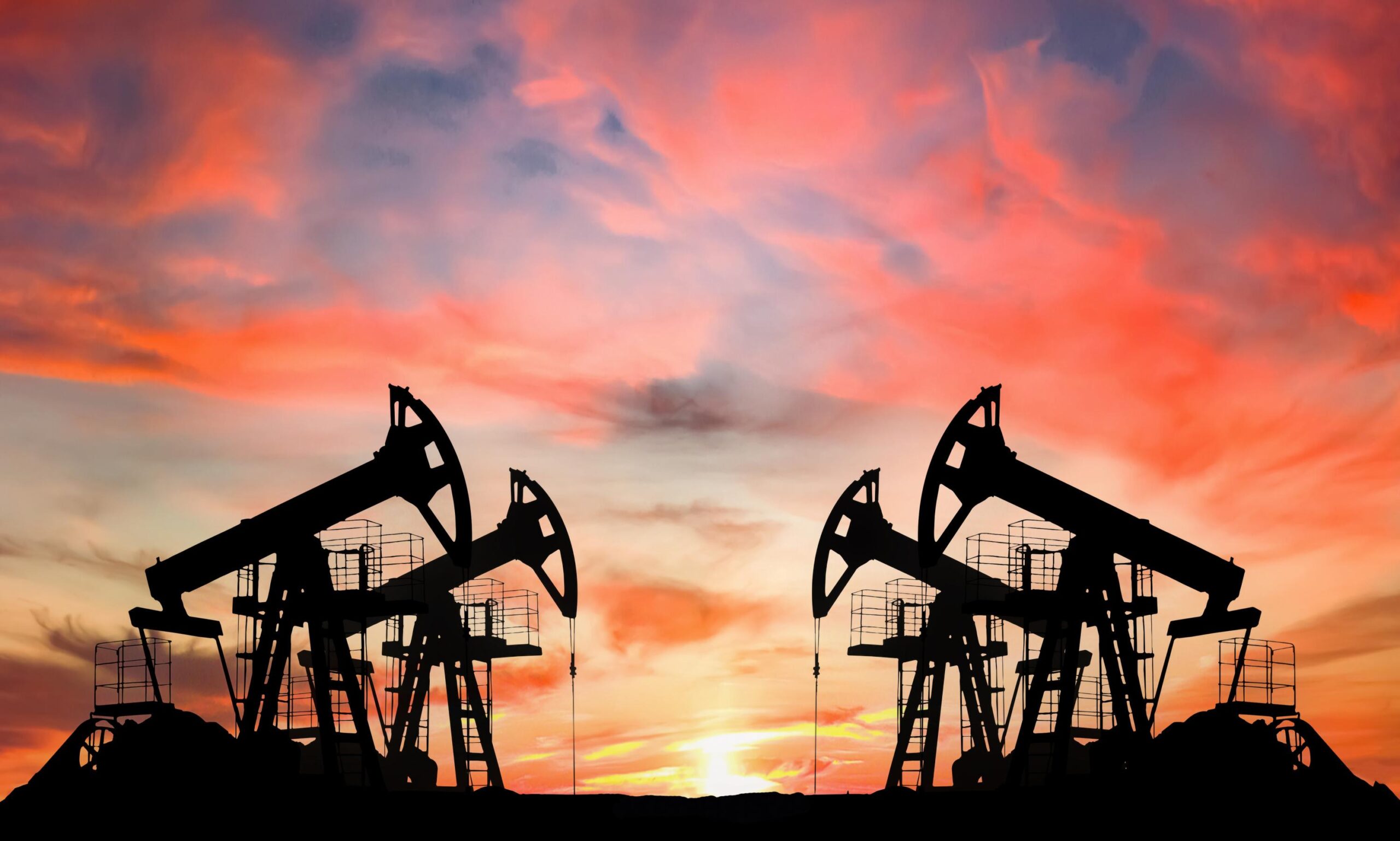 Petrol fiyatları, OPEC+, Brent Petrol, WTI Petrol, Ham petrol, Petrol piyasası, Enerji, Petrol üretimi, Petrol talebi, Benzin talebi, Petrol stokları, EIA raporu, Petrol ticareti, Enerji piyasası, Petrol analizi, Robert Yawger, Mizuho USA
