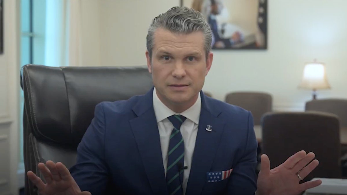 Pete Hegseth, Savunma Bakanlığı, general azaltma, ABD ordusu, Donald Trump, barış yoluyla güç, askeri kaynaklar, dört yıldızlı general, bayrak subayı, ordu revizyonu, Çin, Altın Kubbe, askeri dönüşüm, Ulusal Muhafız, GI politikası, stratejik hazırlık, operasyonel etkinlik
