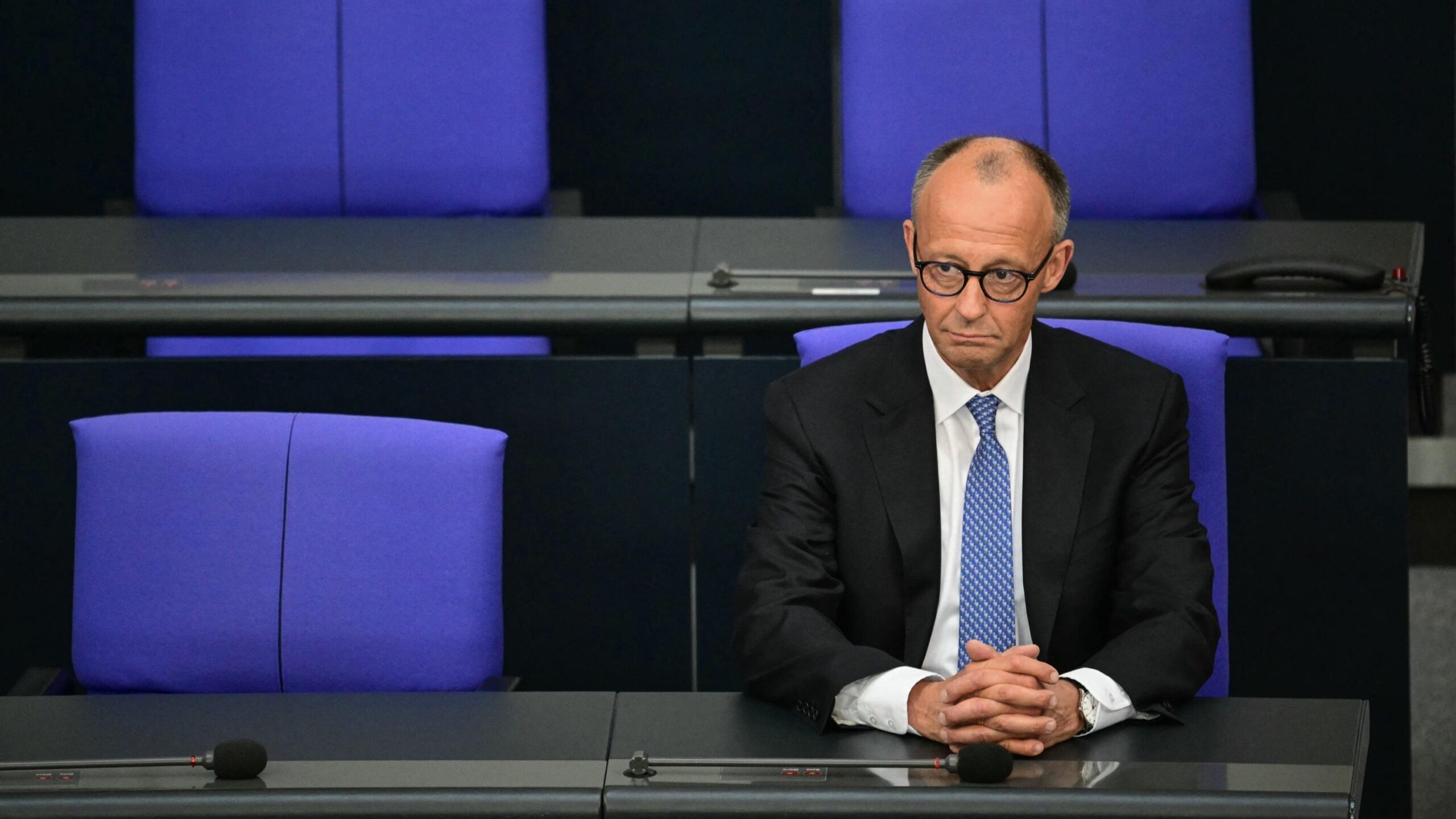 Friedrich Merz, Emmanuel Macron, Almanya, Fransa, Avrupa Birliği, Şansölye, Yatırım oylaması, CDU/CSU, SPD, Avrupa siyaseti, Paris-Berlin ekseni, Ursula von der Leyen, Polonya, Nancy, Tarihi anlaşma, Avrupa'nın yeniden canlandırılması, Siyasi kriz, Alman siyaseti, Fransa siyaseti
