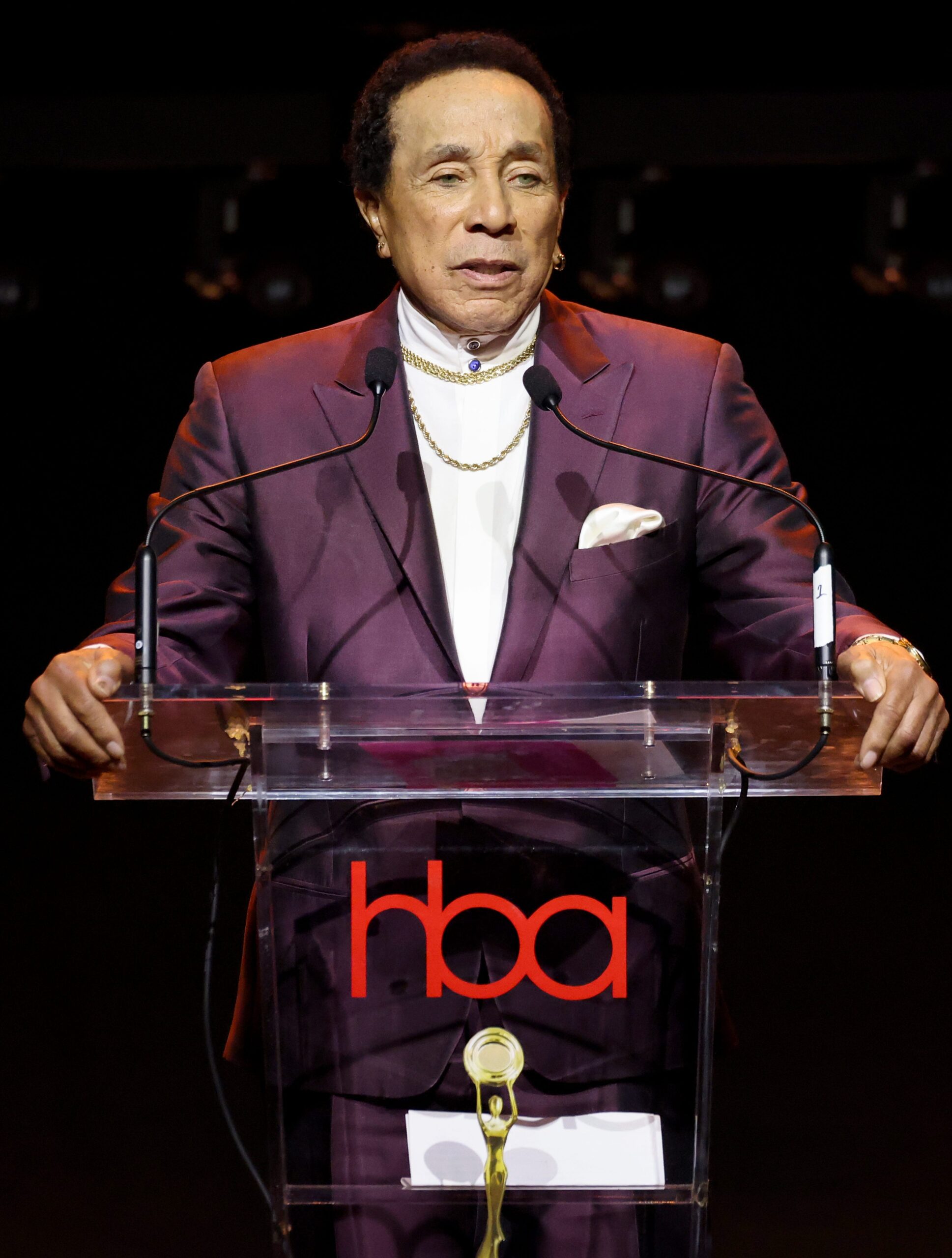Smokey Robinson, cinsel taciz, dava, Frances Gladney, R&B, soul, müzik, haber, Los Angeles, mahkeme, cinsel saldırı, işyeri tacizi, istismar, iddialar, cinsel şiddet, RAINN, yardım hattı, destek, Smokey Robinson cinsel taciz iddiaları, Smokey Robinson davası, Smokey Robinson suçlamaları
