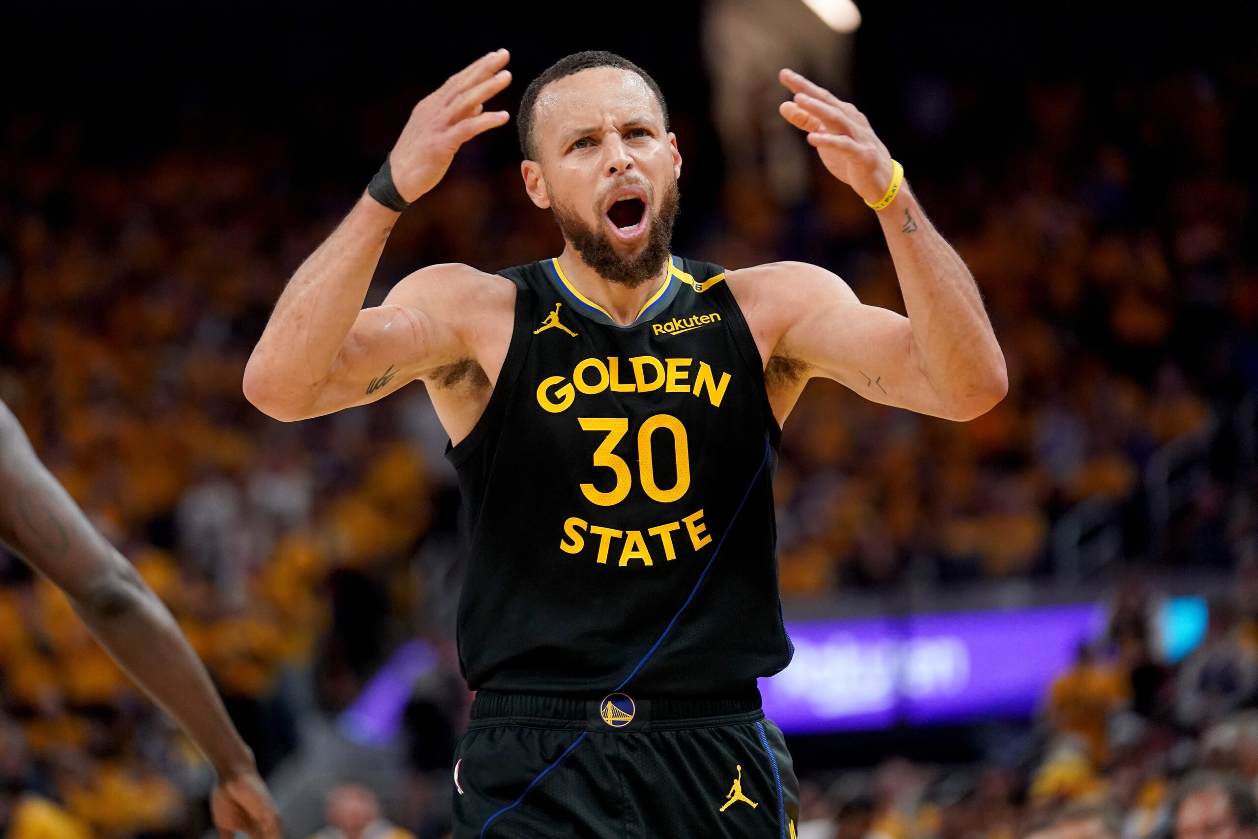 Steph Curry, Golden State Warriors, Sakatlık, Sol hamstring, Timberwolves, Maç, Basketbol, NBA, Haberler, Spor, Draymond Green, Steve Kerr, Brandin Podziemski
