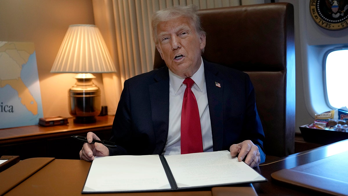 Meta anahtar kelimeleriniz burada:

Donald Trump, Körfez, Amerika, Körfez, Mike Johnson, Marjorie Taylor Greene, Cumhuriyetçiler, Yasa, Kongre, Yasa Tasarısı, Yönetim Kararnamesi, Bütçe, Uzlaşma, Siyaset, Amerika Birleşik Devletleri, Seçim, Güvenlik, Savunma, Kadın, Spor, İsrail, Orman, Yönetim, Çin, Etki, Eğitim, Ekonomi
