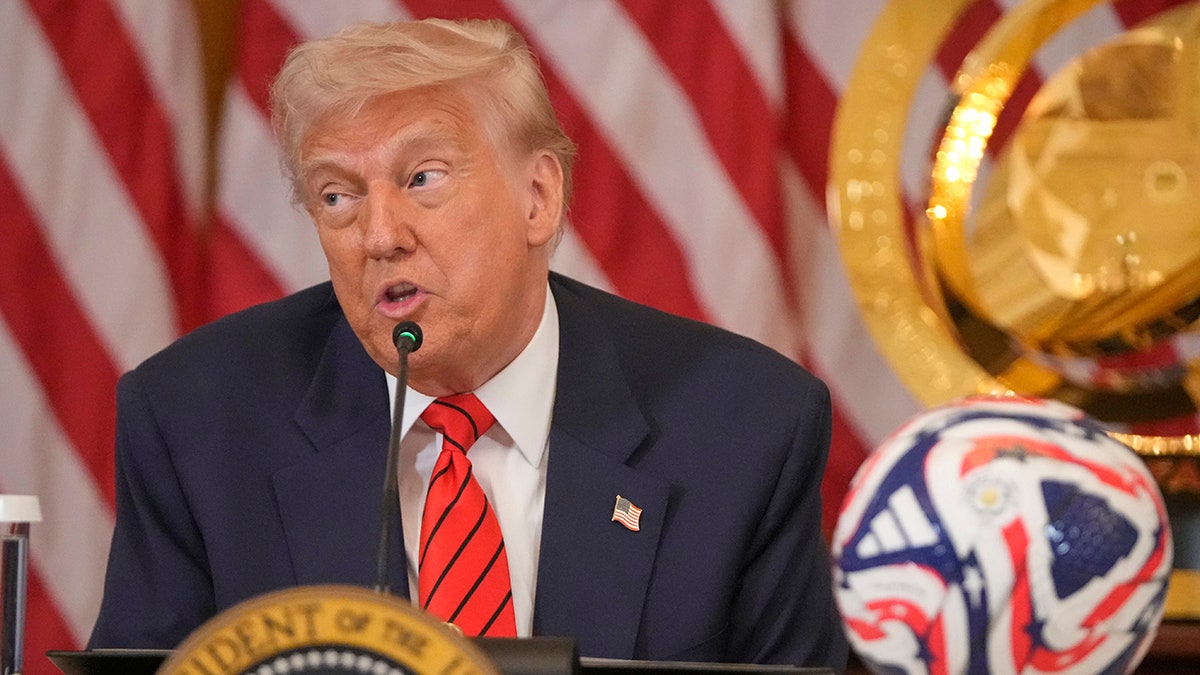 Andrew Giuliani, 2026 FIFA Dünya Kupası, Başkanlık Görev Gücü, Donald Trump, Rudy Giuliani, Futbol, Spor, Carlos Cordeiro, Gianni Infantino, ABD, Kanada, Meksika, Turizm, Ekonomi, Konaklama, Perakende