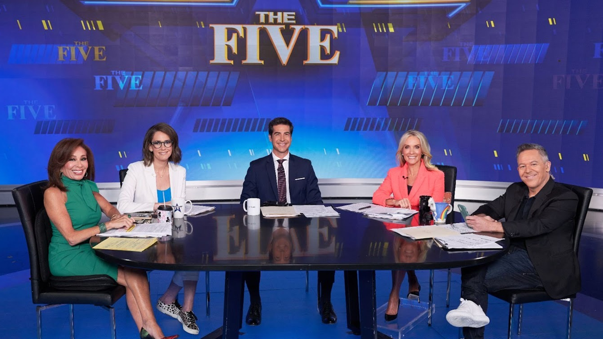 Fox News, kablolu haberler, reytingler, izleyici sayısı, seçim günü, Donald Trump, açılış, Rachel Maddow, MSNBC, CNN, primetime, demografi, 25-54 yaş demografisi, NBC, CBS, 60 Dakika, dava, The Five, Jesse Watters Primetime, Special Report, The Ingraham Angle, Hannity, Fox News @ Night, Gutfeld!, Stephen Colbert, Jimmy Kimmel, Jimmy Fallon, The Will Cain Show, Outnumbered, America's Newsroom, The Faulkner Focus, Martha MacCallum, America Reports, Today Third Hour, GMA3, Lara Trump, Elon Musk, FOX & Friends Weekend, Life, Liberty & Levin, Jimmy Failla, Maria Bartiromo, Sunday Morning Futures, Trey Gowdy, Sunday Night in America, The Big Weekend Show, One Nation with Brian Kilmeade, kablolu yayın, haber kanalı, medya
