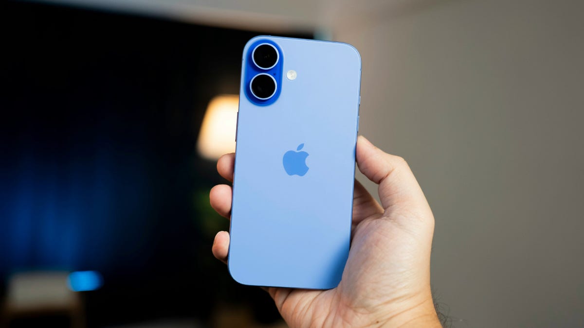 AirPlay güvenlik açığı, AirBorne güvenlik açığı, Apple güvenlik, üçüncü taraf AirPlay cihazları, IoT güvenliği, akıllı ev güvenliği, Wi-Fi güvenliği, VPN, parola yöneticisi, cihaz güncellemesi, siber güvenlik ipuçları, Kurt the CyberGuy, siber saldırı, veri ihlali, gizlilik, malware, fidye yazılımı, botnet, eavesdropping, izleme, CarPlay güvenlik açığı, güvenlik yaması, ağ güvenliği, güvenlik segmentasyonu, AirPlay devre dışı bırakma, halka açık Wi-Fi güvenliği, güçlü parola, yönlendirici güvenliği, cihaz izinleri, cihaz maruziyeti, Apple gizlilik, siber güvenlik raporu, siber güvenlik haberleri, teknoloji ipuçları
