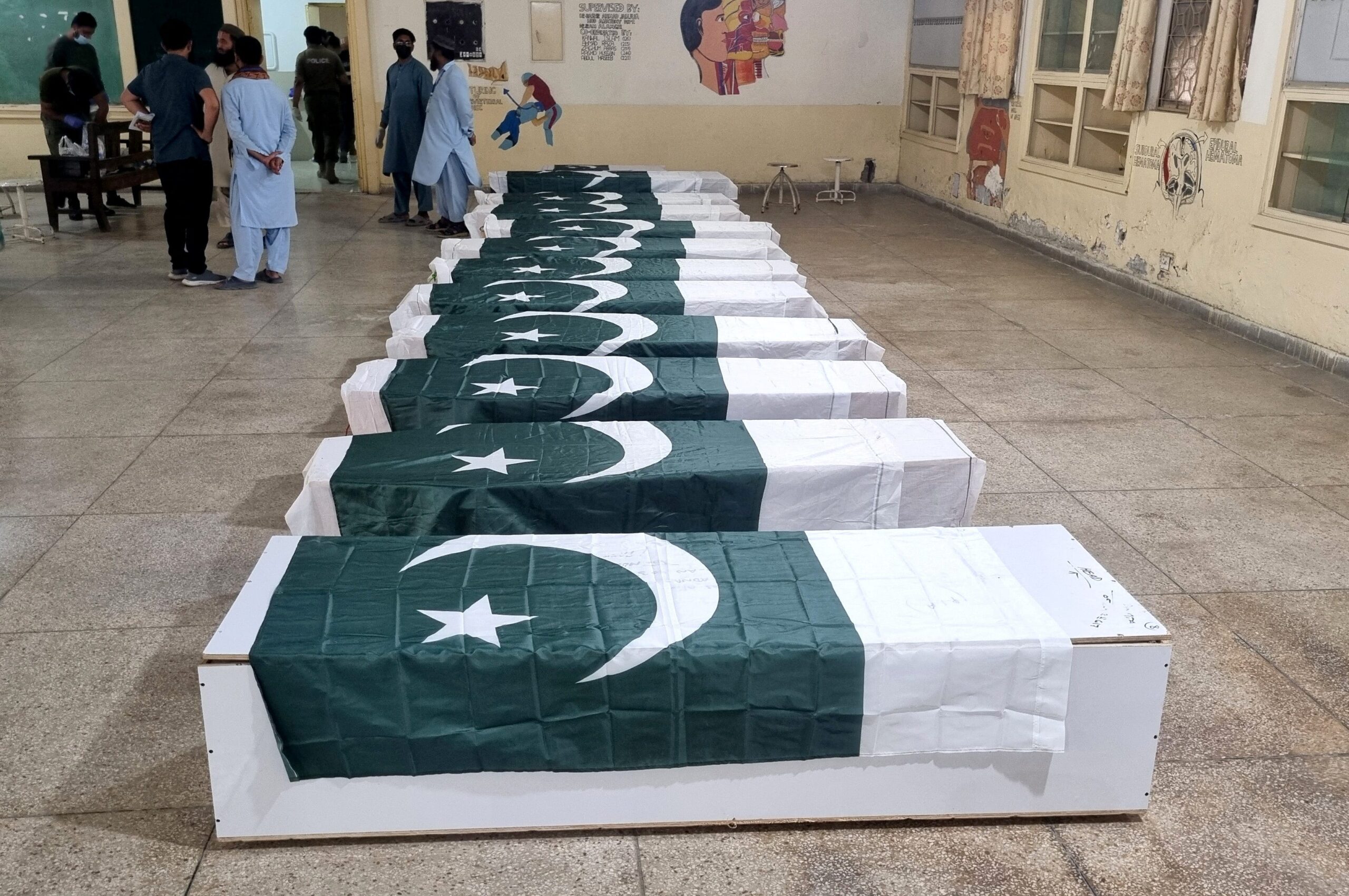 Hindistan, Pakistan, Kashmir, nükleer savaş, gerilim, çatışma, terör saldırısı, Pahalgam, Operation Sindoor, su anlaşmazlığı, bölgesel kriz, ABD, Çin, BM, uluslararası ilişkiler, savaş riski, nükleer silahlar, askeri operasyonlar, sınır çatışması, güvenlik tehdidi
