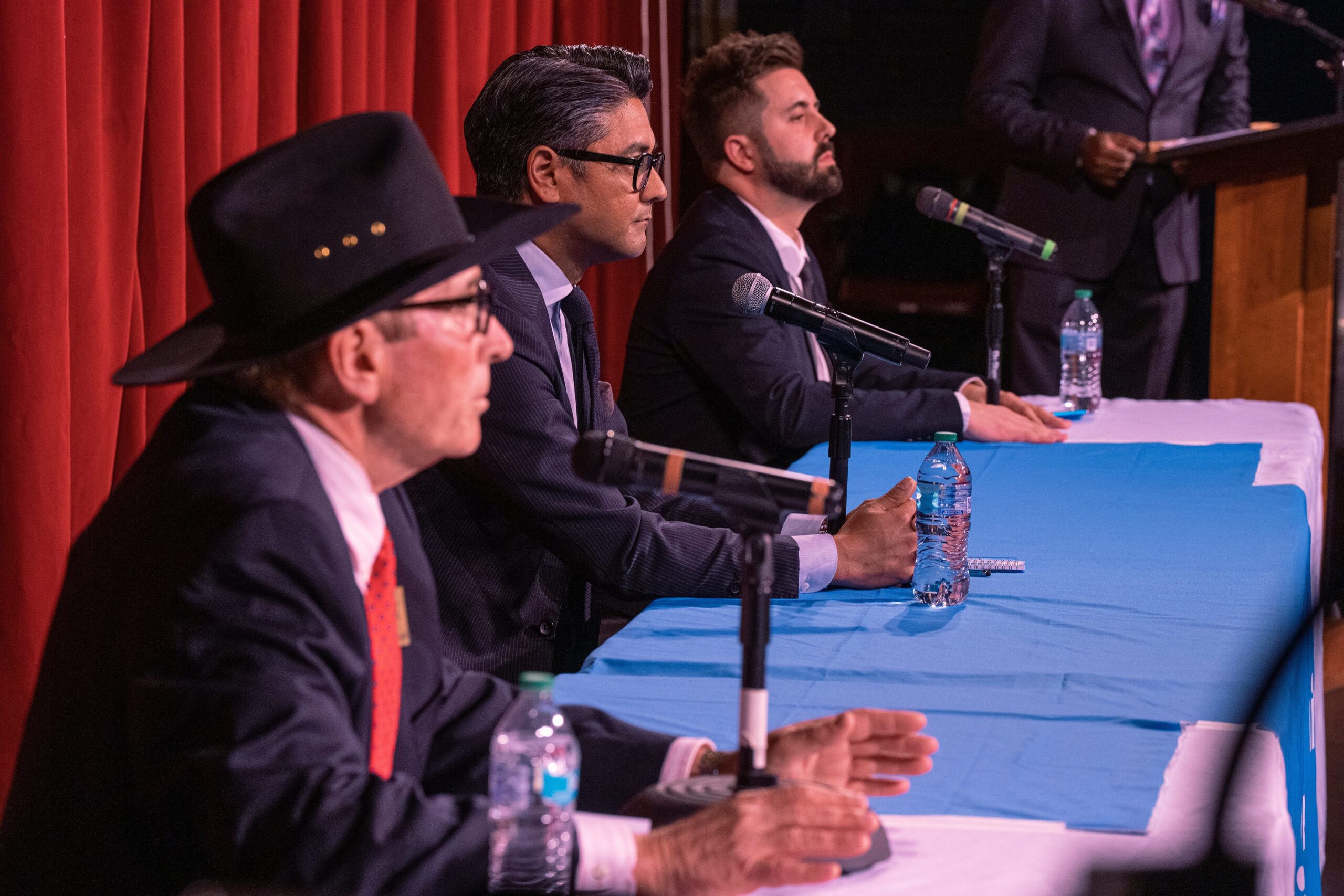 Cincinnati Belediye Başkanlığı Seçimi, Aftab Pureval, Cory Bowman, JD Vance, Cincinnati Seçimleri, Ohio Siyaseti, Belediye Başkanlığı Yarışı, 2024 Seçimleri, Seçim Sonuçları, Yerel Siyaset, Amerikan Siyaseti, Cincinnati Enquirer
