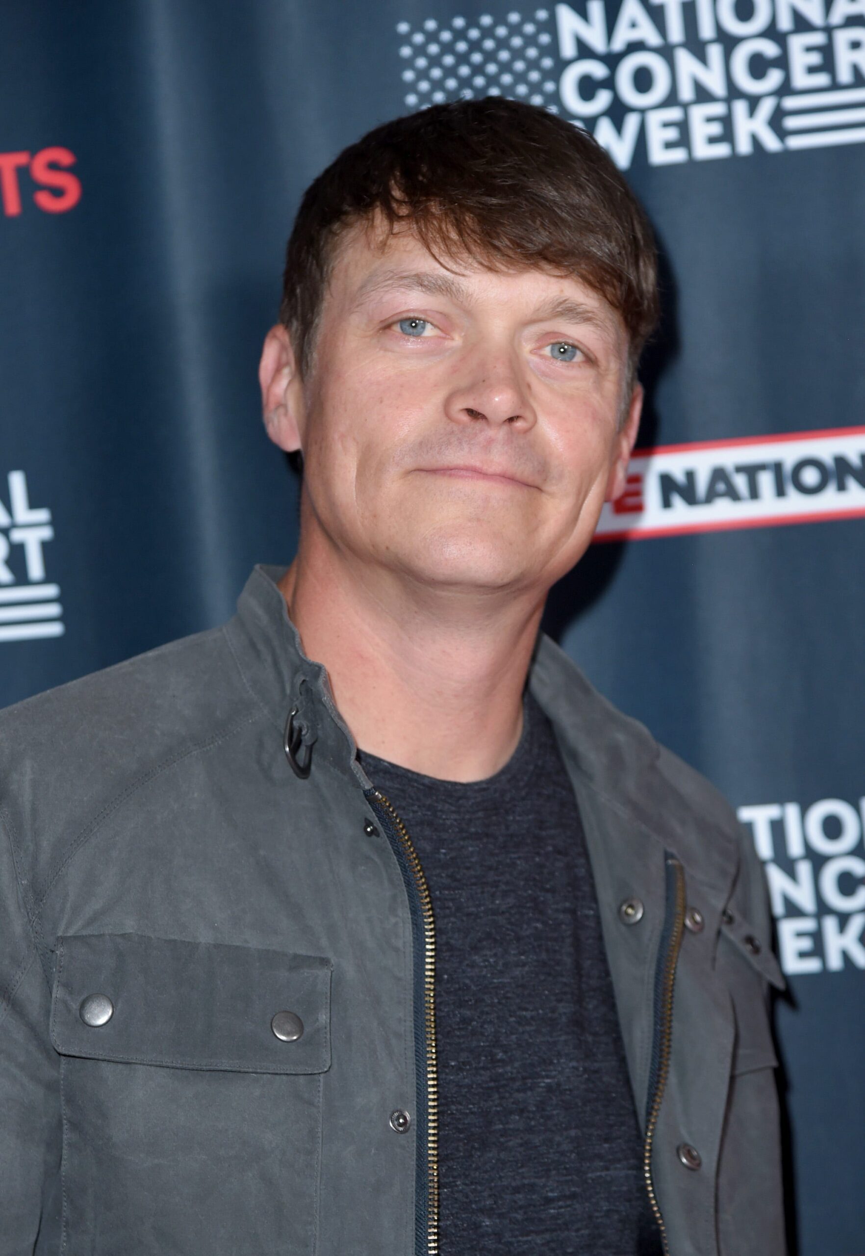 Brad Arnold, 3 Doors Down, böbrek kanseri, açık hücreli renal hücreli karsinom, teşhis, sahne 4, sağlık, müzik, rock müzisyeni, İyileşme, dua, Summer of 99 Tour, iptal, Kryptonite, Its Not My Time
