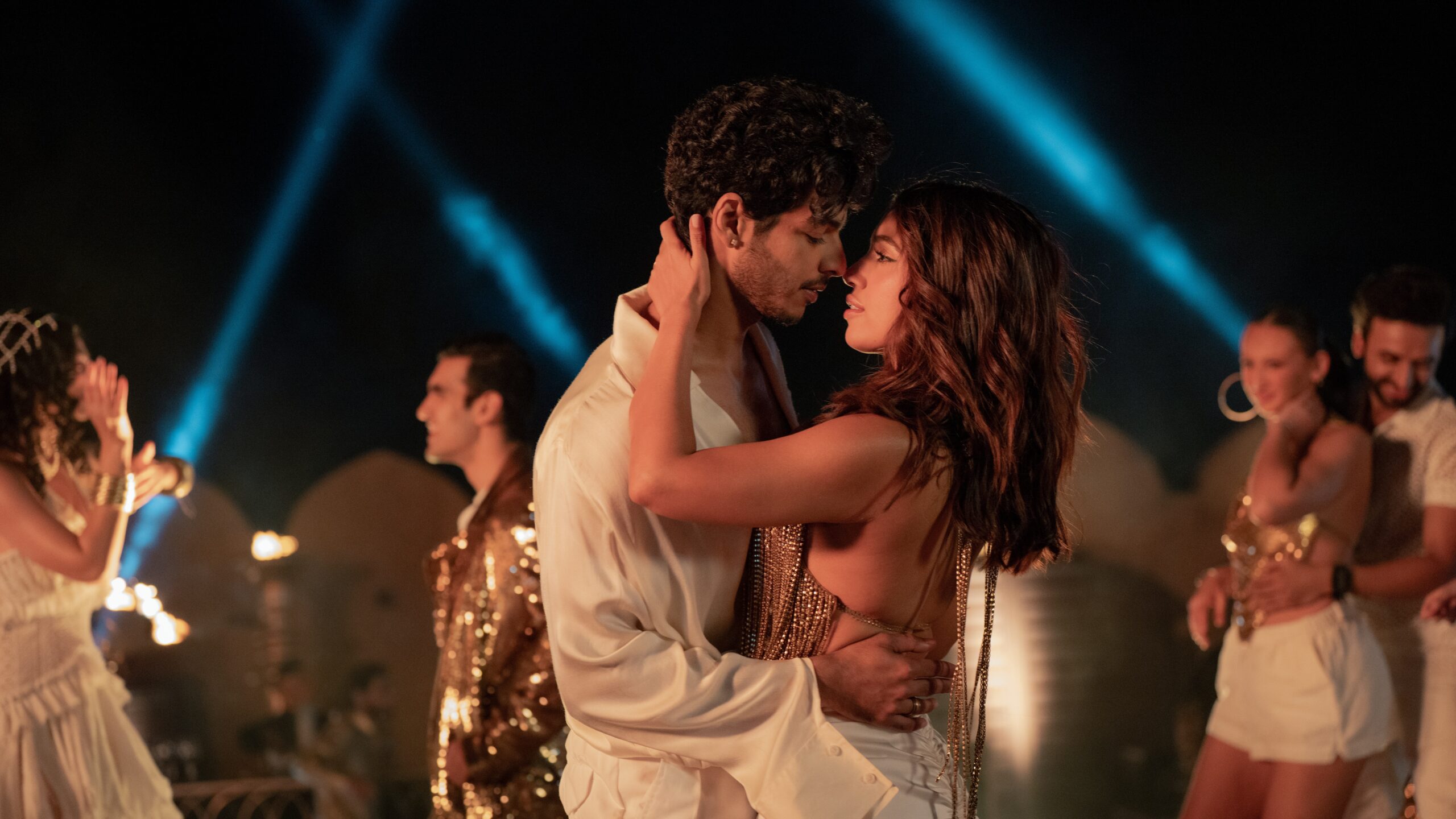 Hint: Meta anahtar kelimeler genellikle bir makalenin ana temasını veya konusunu temsil eden kelimeler veya kısa ifadelerdir.

İşte makaleniz için bazı meta anahtar kelimeler:

The Royals, Netflix, Hint dizisi, Ishaan Khatter, Bhumi Pednekar, romantik komedi, kraliyet ailesi, dizi, yayın tarihi, oyuncu kadrosu, fragman, zenginler, ayrıcalıklılar, finansal sıkıntı, lüks evler, Hindistan, kültürel zenginlik, aşk, tutku, kimlik, hırs, evrensellik, modern zamanlar, saray hayatı
