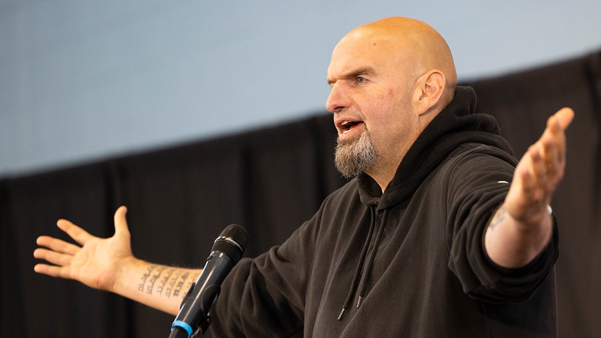 John Fetterman, Senatör Fetterman, CNN, Manu Raju, New York Magazine, Sağlık, Depresyon, İlaç, Görevden Ayrılma, İsrail, Siyasi Eleştiri, Medya, Haberler, Pennsylvania, Adam Jentleson, Personel, Açıklamalar, Tartışma, Siyasi Haberler, ABD Senatosu, Ruh Sağlığı, Seçimler, 2022 Seçimleri, Hit Piece, Saldırı, Gizlilik, İhlal, Haber Raporu, Kaynaklar, Doğruluk, Tarafsızlık, Fox News
