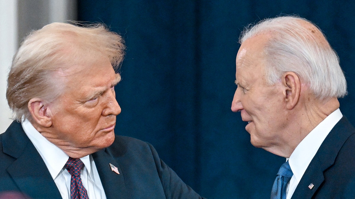 Joe Biden, Donald Trump, Russia, Ukrayna, Vladimir Putin, Volodimir Zelenski, NATO, ABD, siyaset, başkanlık, seçimler, dış politika, ekonomi, ticaret, tarifeler, Cumhuriyetçi Parti, eleştiri, röportaj, BBC Radio 4, Today programı, Beyaz Saray, Kırım, toprak işgali, barış anlaşması, diplomatik, otokrat, iş yaratma, hisse senedi piyasası, bilgisayar çipleri, Greenland, Kanada, dış ilişkiler, JD Vance
