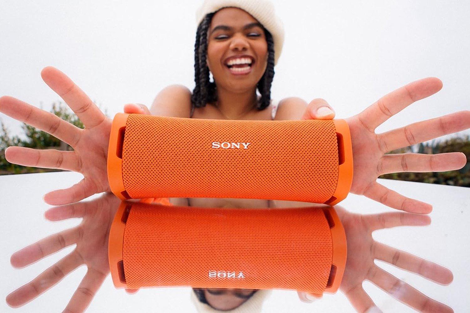 Bluetooth hoparlör, taşınabilir hoparlör, Sony ULT Field 1, indirim, kampanya, su geçirmez hoparlör, toz geçirmez hoparlör, açık hava hoparlörü, kablosuz hoparlör, müzik, podcast, Amazon, ses, ses kalitesi, bas, hoparlör incelemesi, hoparlör önerisi, uygun fiyatlı hoparlör, hoparlör fırsatı, müzik dinleme, taşınabilir ses, hoparlör karşılaştırması, suya dayanıklı hoparlör
