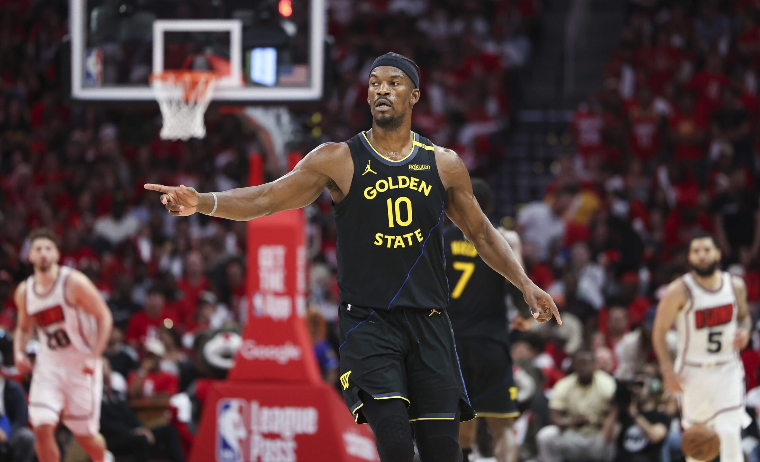 Steph Curry, Golden State Warriors, Minnesota Timberwolves, NBA Playoffları, Batı Konferansı Yarı Finalleri, Sakatlık, Maç 2, Jimmy Butler, Buddy Hield, Steve Kerr, MRI, Yayın Bilgileri, Şampiyonluk Oranları, Fubo, Golden State Warriors - Minnesota Timberwolves, Maç Saati

