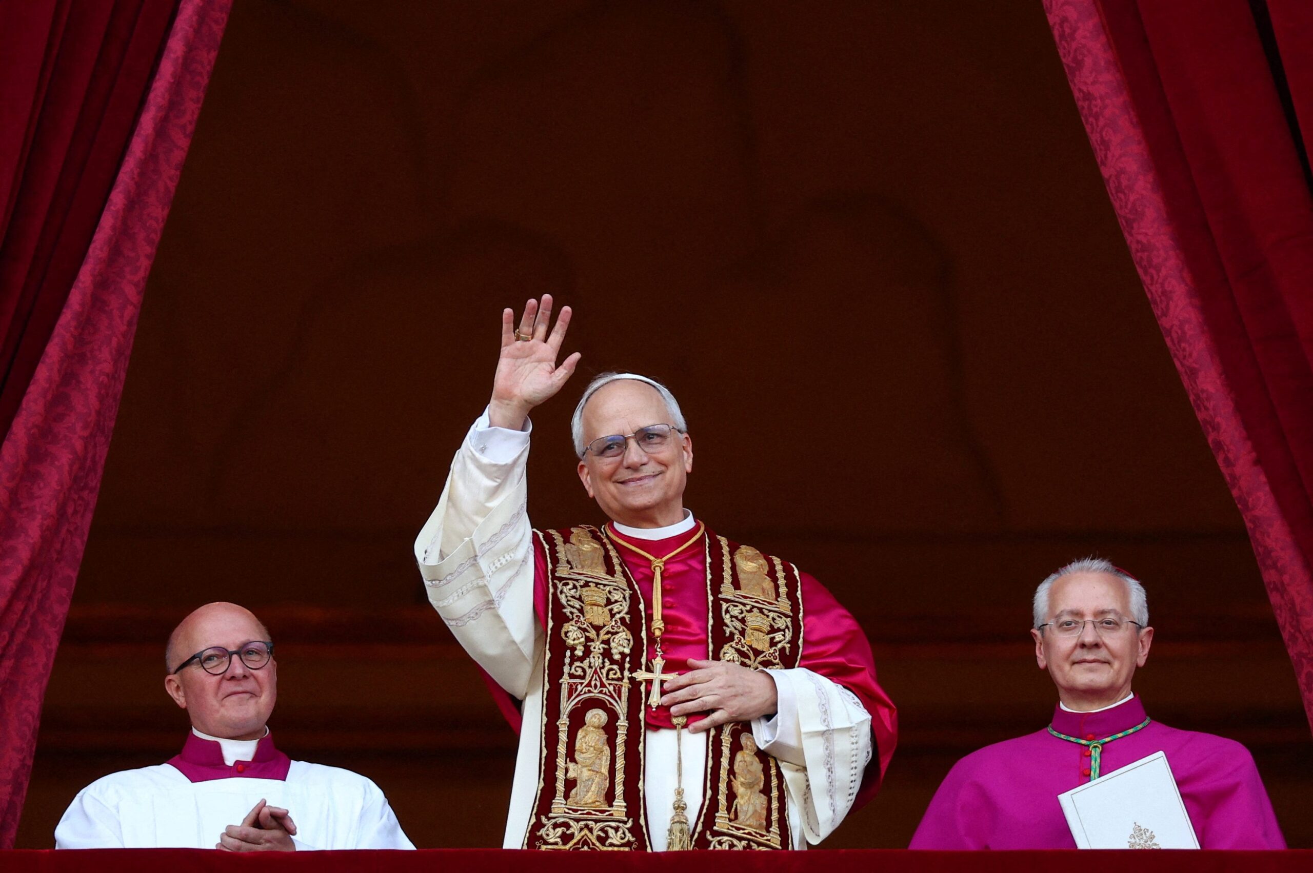 Papa Leo XIV, ABD doğumlu papa, Katolik Kilisesi, Papa Francis, kardinal, Augustinyen, St. Augustine Tarikatı, misyoner, Peru, Chicago, dini haberler, Vatikan, kilise, din, İtalyanca, İspanyolca, haberler, USA TODAY, Fernando Cervantes Jr., Greg Giesen, Delaware News Journal
