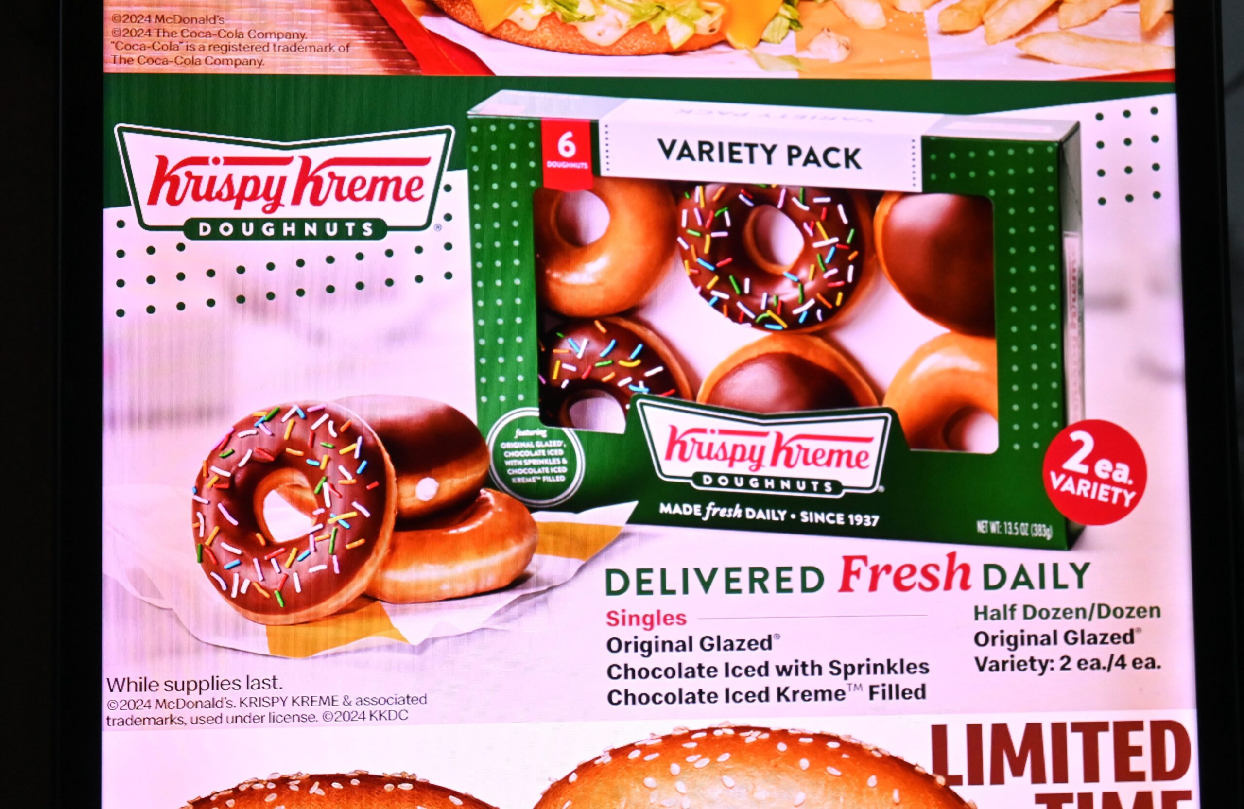 krispy kreme, mcdonalds, donutlar, iş ortaklığı, genişleme, duraklama, finansal sonuçlar, ciro düşüşü, insomnia cookies, abd, piyasa lansmanı, karlılık, josh charlesworth, orijinal sırlı donut, çikolatalı donut, pilot restoranlar, kentucky, indiana
