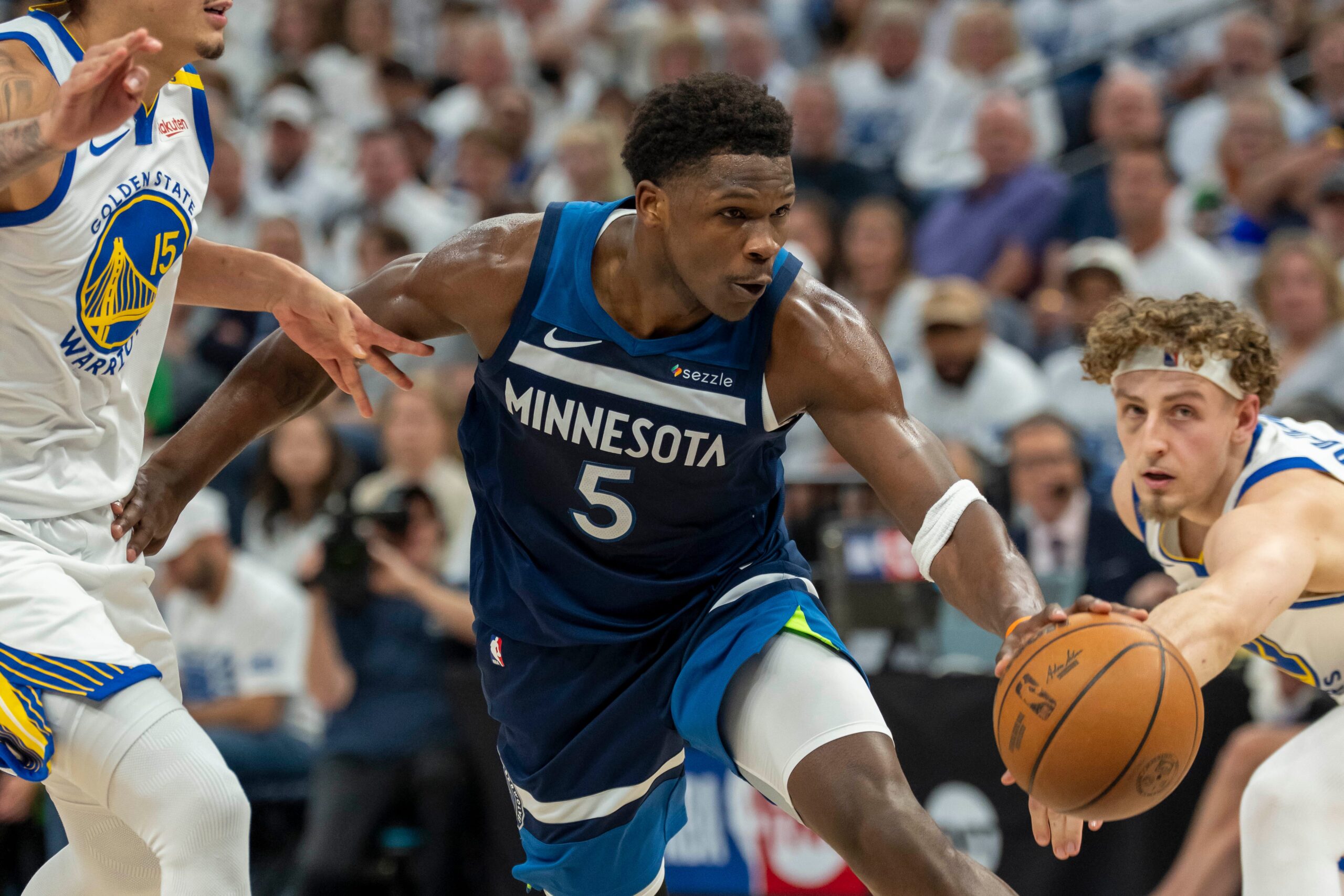 Anthony Edwards, Minnesota Timberwolves, ayak bileği burkulması, sakatlık, NBA playoffları, Darius Garland, Evan Mobley, De'Andre Hunter, Steph Curry, Golden State Warriors, haberler, spor, USA TODAY
