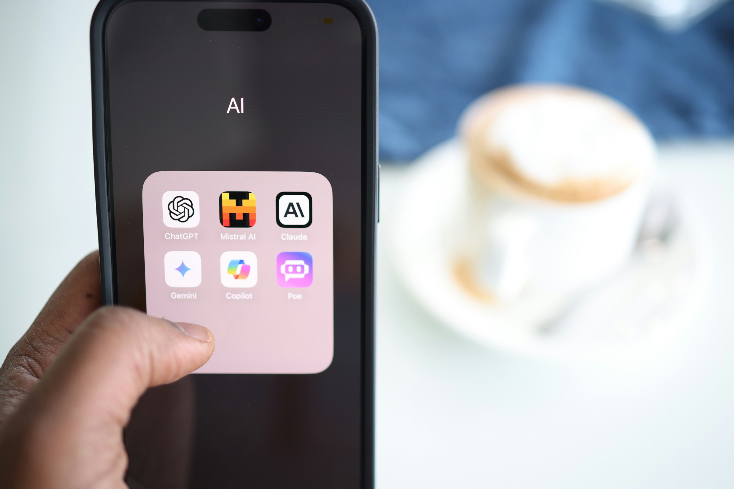 AI uygulamaları, yapay zeka, üretken yapay zeka, üretken dolgu, fotoğraf düzenleme, PDF düzenleme, PDFgear, ProWritingAid, yazma asistanı, Microsoft Copilot, ChatGPT, üretkenlik, yapay zeka araçları, Adobe Photoshop, metin oluşturma, sunum oluşturma, dil modeli, makale yazma, iş akışı, zaman tasarrufu, Jon Martindale
