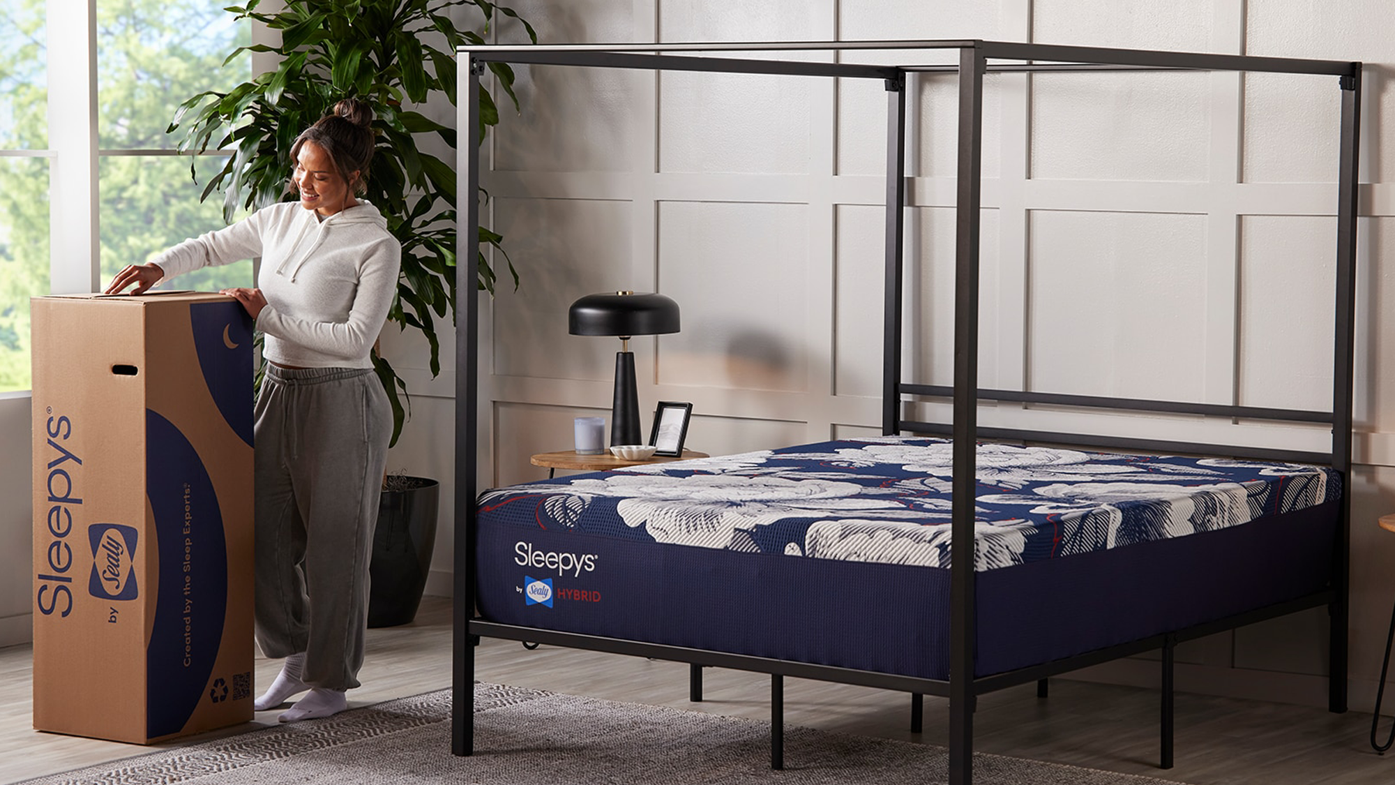 yatak, şilte, Mattress Firm, Memorial Day indirimi, Uyku Teknolojisi, Sleepys By Sealy Hybrid HD Firm Yatak, sırt üstü yatanlar, yüzüstü yatanlar, uyku, konfor, destek, yaylı yatak, hafızalı sünger, omurga hizalaması, serinletici yatak, anti-sarkma teknolojisi, yatak deneme süresi, düşük fiyat garantisi, askeri indirim, ayarlanabilir baza, uyku uzmanları
