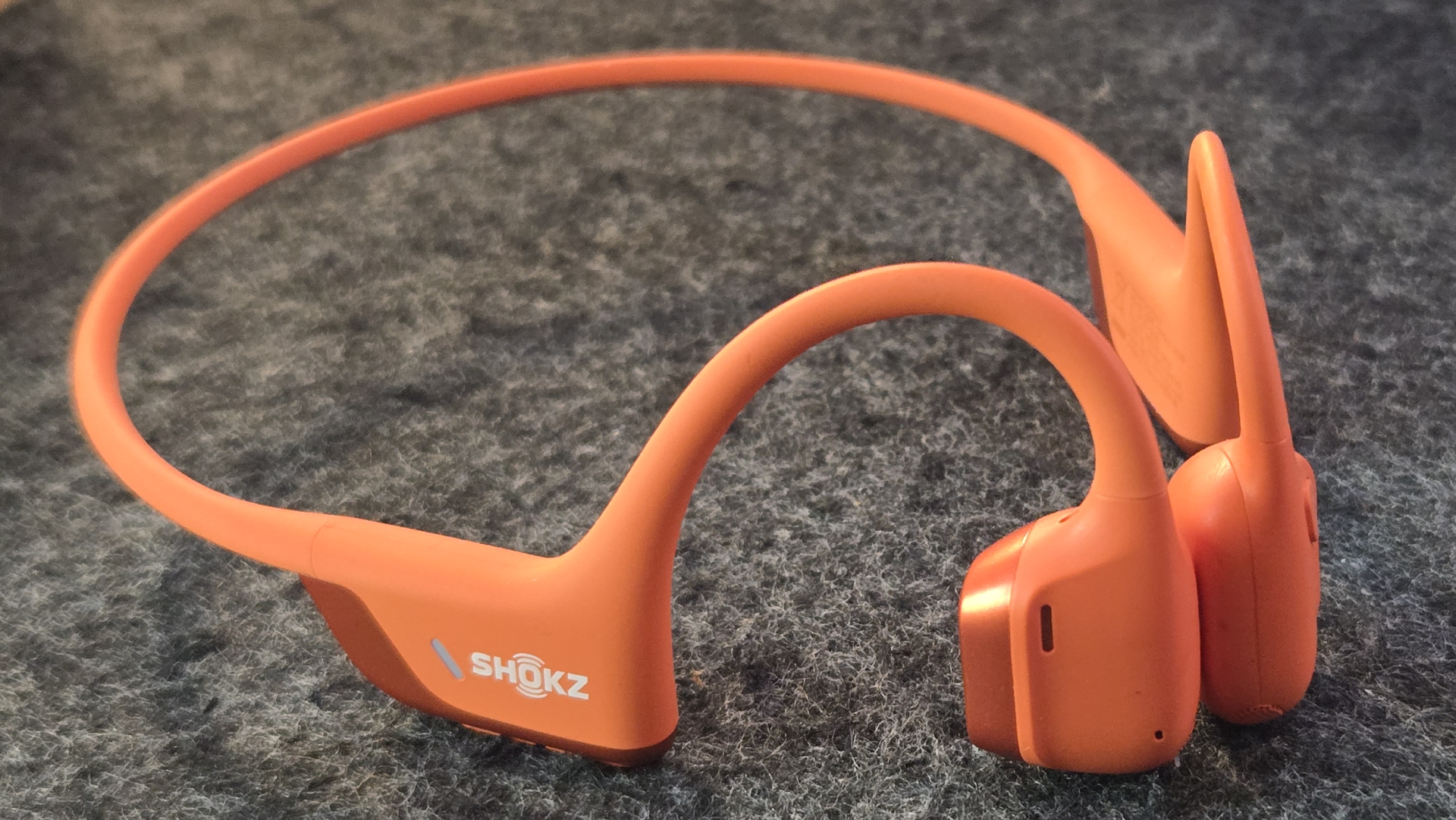 Shokz, kemik iletimli kulaklık, açık kulaklık, Aftershokz, OpenMove, OpenRun Pro 2, indirim, Amazon, Best Buy, B&H, Walmart, inceleme, Michael, teknoloji gazeteciliği, kulaklık tavsiyesi, spor kulaklık, bisiklet kulaklık, koşu kulaklık, USB-C, su geçirmez, pil ömrü, ses kalitesi, karşılaştırma, Pennsylvania, kayak, göl, Wallenpaupack.