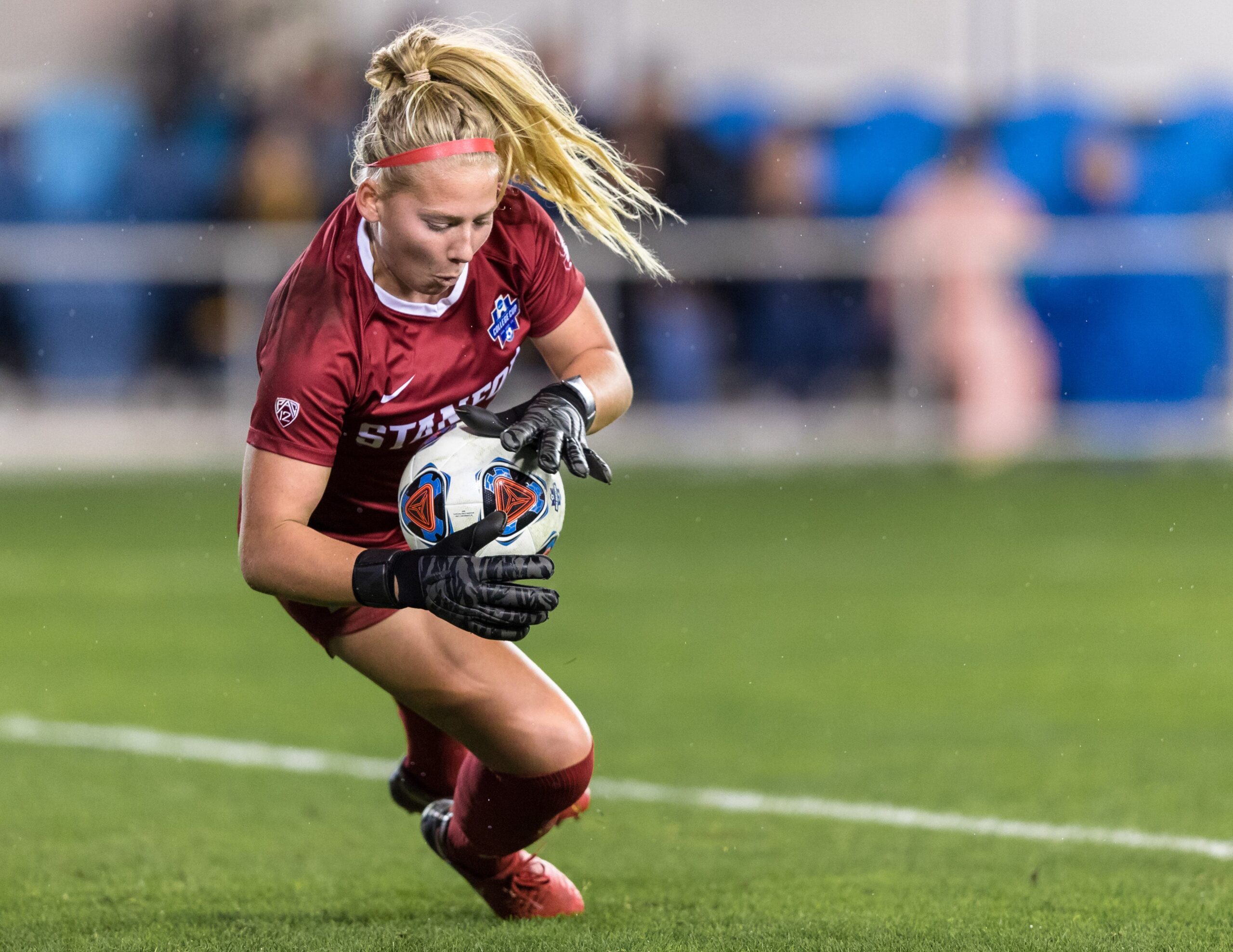 Katie Meyer, Stanford, intihar, ESPN belgesel, 