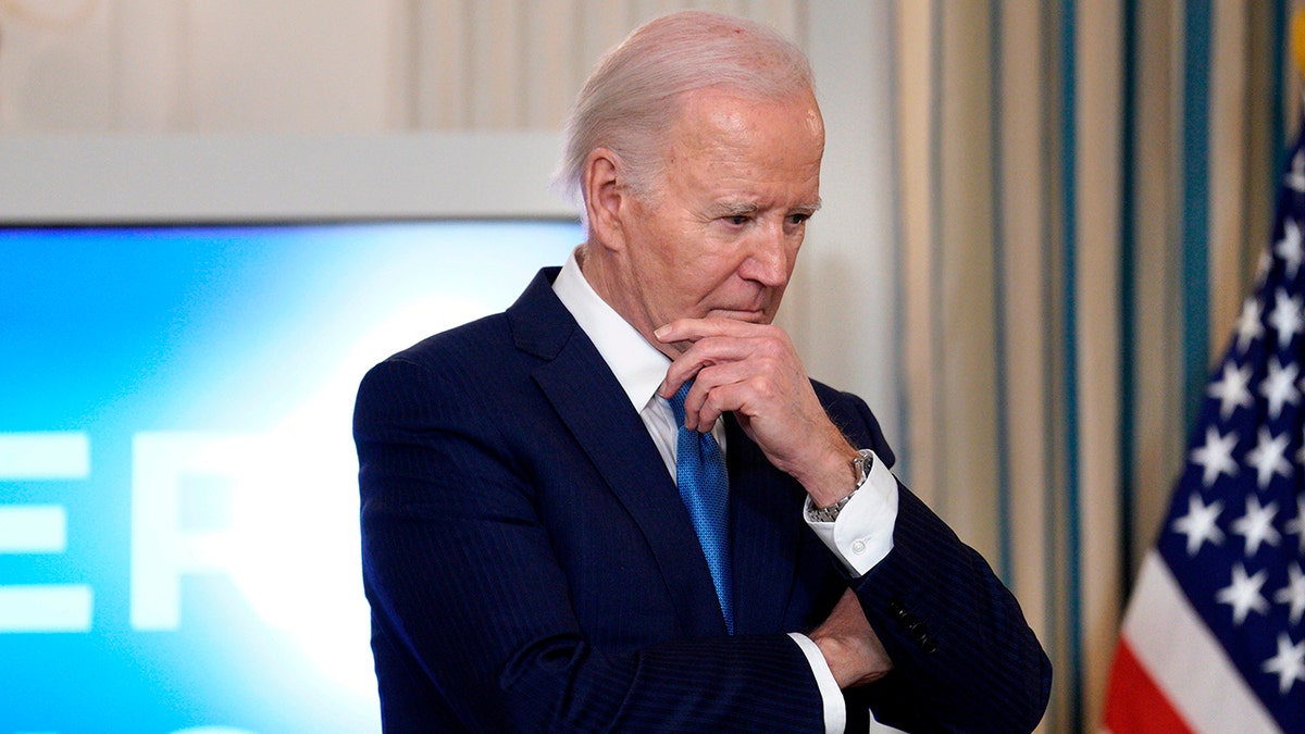 Joe Biden, zihinsel gerileme, Alex Thompson, Axios, Beyaz Saray, medya, CNN, The View, Jill Biden, Donald Trump, tartışma performansı, gazetecilik, Aldo Beckman Ödülü, Fox News, Madison Colombo, zihinsel sağlık, örtbas etme, başkanlık, siyaset, haberler, Amerika Birleşik Devletleri, Biden yönetimi
