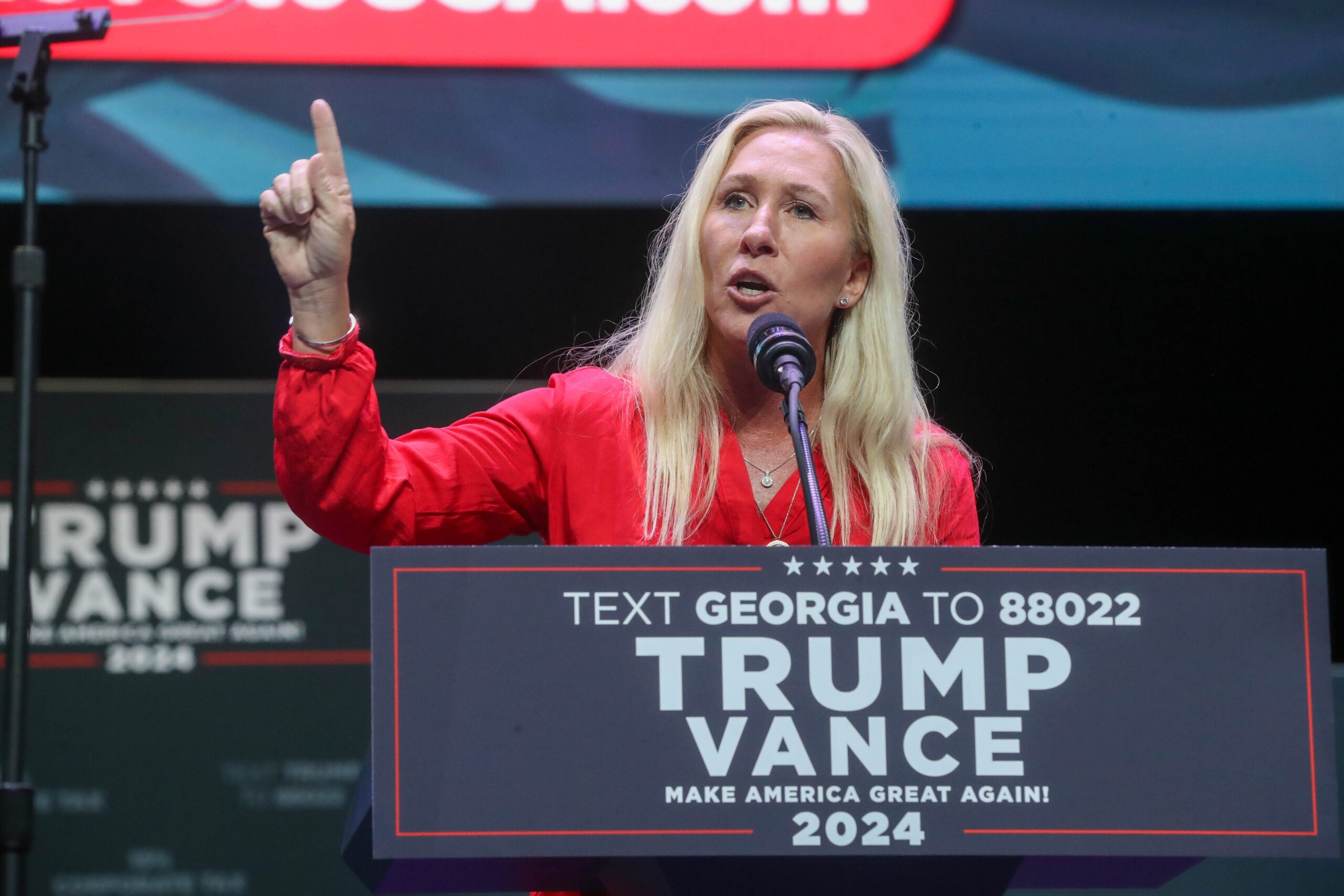 Marjorie Taylor Greene, Jon Ossoff, Georgia, Senato, 2024 Seçimleri, MAGA, Donald Trump, Cumhuriyetçiler, siyaset, ABD, siyasi elitler, Kongre, seçimler, muhafazakar, adaylık
