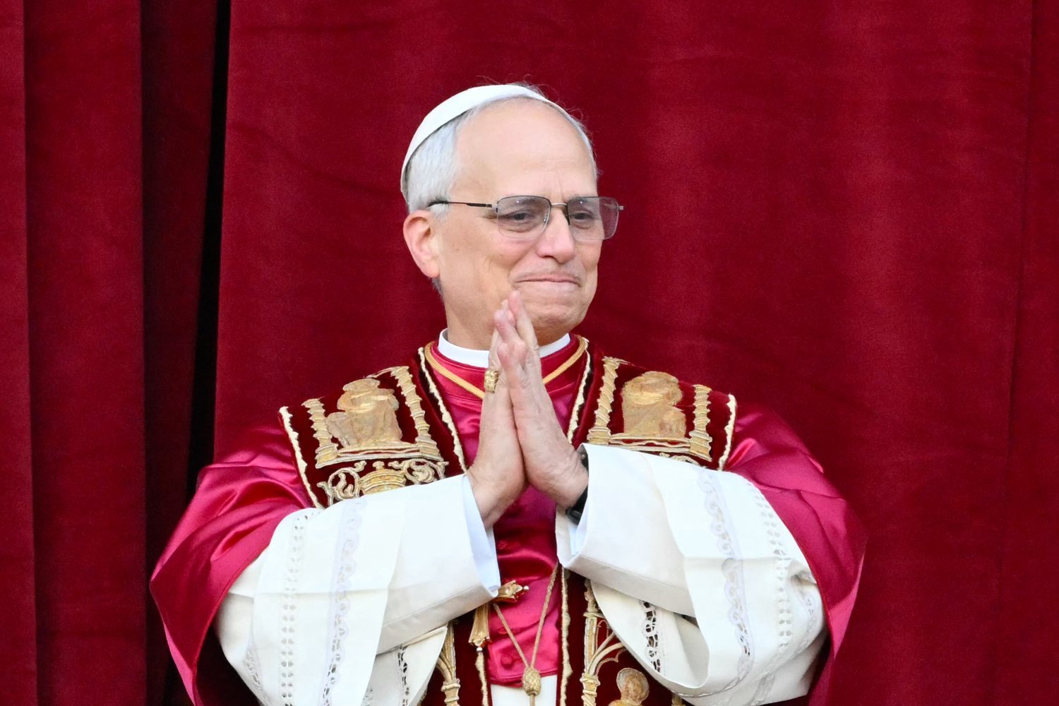 Papa Leo XIV, yapay zeka, Katolik Kilisesi, Vatikan, Robert Prevost, Papa Francis, Rerum Novarum, işçi hakları, sosyal öğretim, insan onuru, G7 Zirvesi, Dünya Ekonomik Forumu, teknolojinin etiği, yapay zeka etiği, kilise politikası
