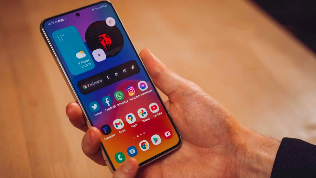 Samsung, One UI 7, Android 15, Galaxy A35, güncelleme, Türkiye, South Korea, yazılım, mobil, akıllı telefon, A356NKSU4BYDD, orta segment, telefon güncellemesi, Samsung güncelleme politikası
