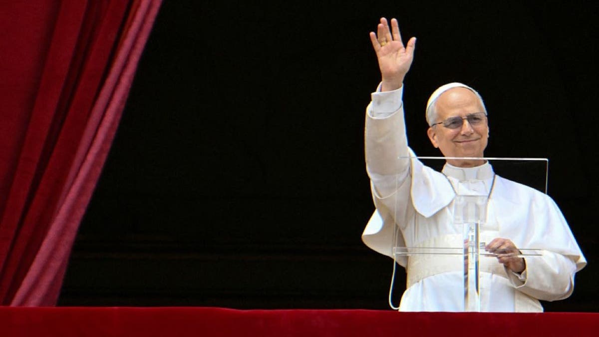 Papa Leo XIV, Regina Caeli, Aziz Petrus Meydanı, Vatikan, Papa Francis, Halef, Katolik Kilisesi, genç Katolikler, meslekler, Meryem Ana, Ukrayna, Gazze, Hamas, rehineler, Hindistan, Pakistan, ateşkes, barış, İkinci Dünya Savaşı, yapay zeka, insan onuru, Kardinaller Koleji, Robert Francis Prevost, Misyoner, Piskoposlar Divanı, sosyal adalet, Amerika Birinci, Villanova, Fox News

