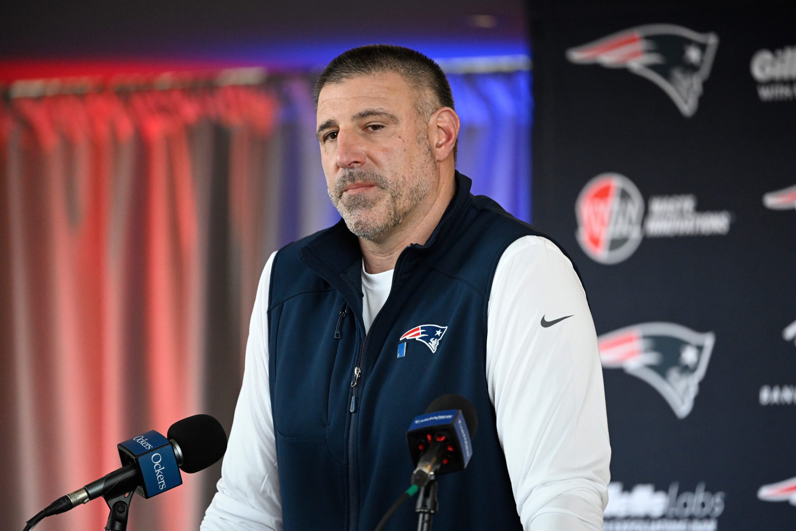 New England Patriots, 2025 NFL, Mike Vrabel, Drake Maye, NFL Tahmini, Patriots Tahminleri, NFL Programı, Futbol, Spor, Takaslar, Serbest Oyuncu, NFL Haberleri, Bill Belichick, Jerod Mayo, Patriots Biletleri, NFL Analizi, Takım İncelemesi, NFL Sezonu
